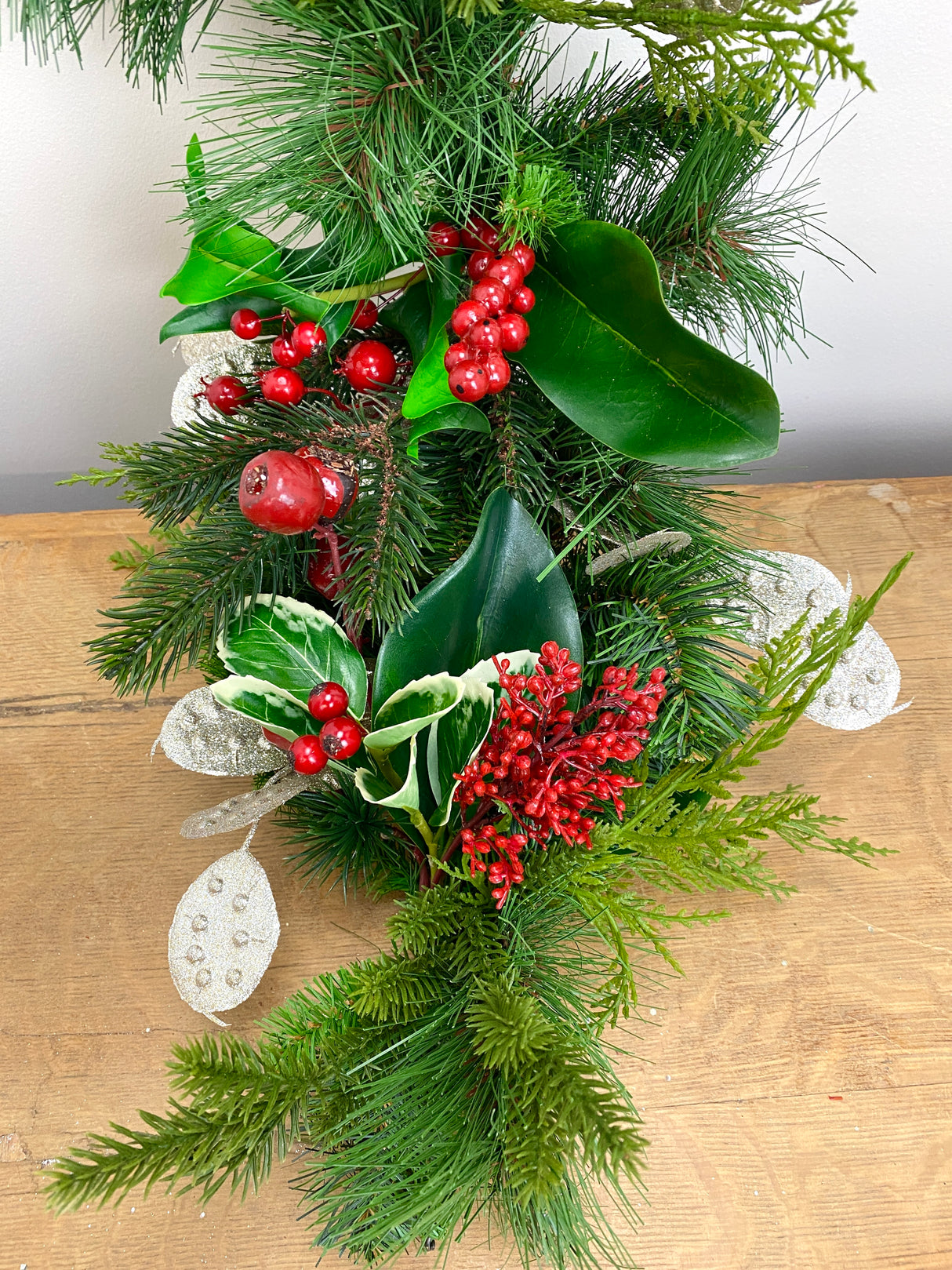 4' Holiday Glow Garland