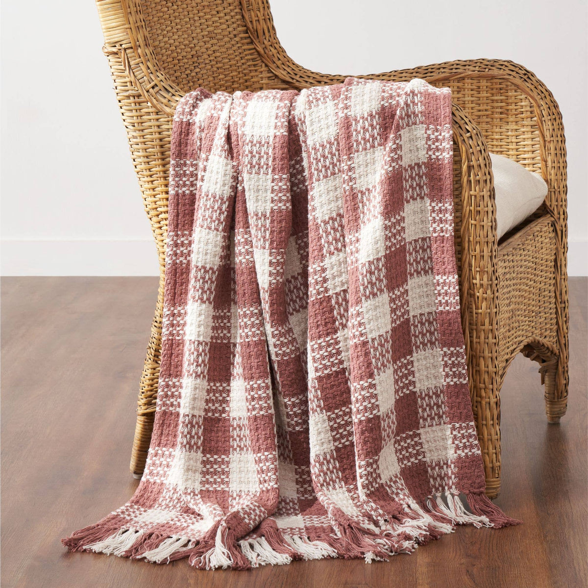 Dusty Rose Heritage Check Throw Blanket with Fringe