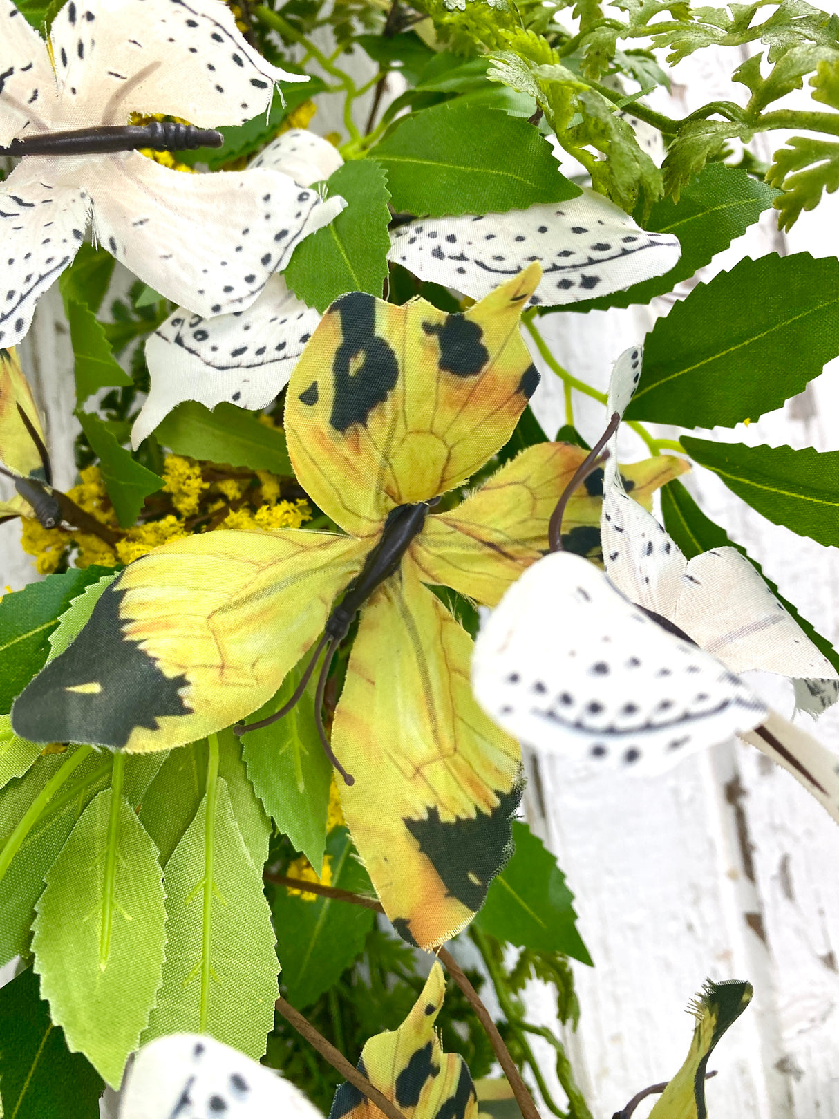 65" Golden Flutter Garland