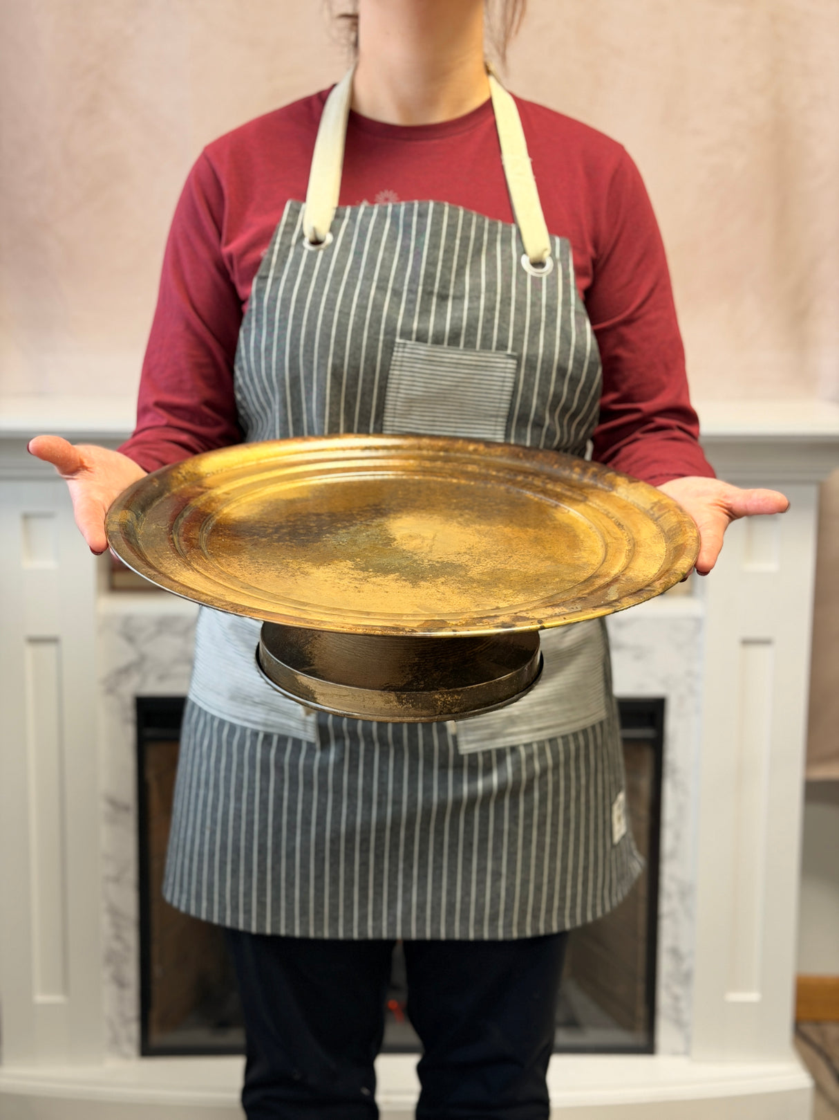 Antique Brass Metal Pedestal