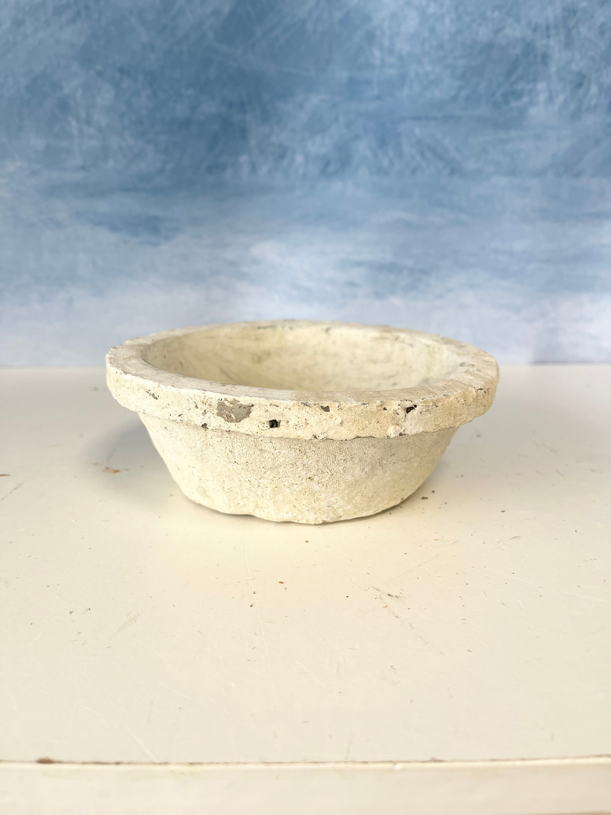 5.5" Antiqued Whitestone Planter