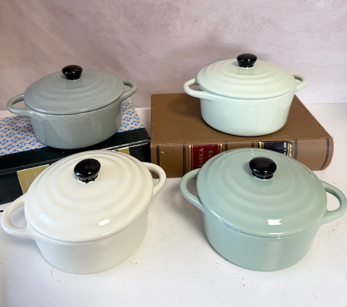 Stoneware Mini Baker with Lid - 4 Colors