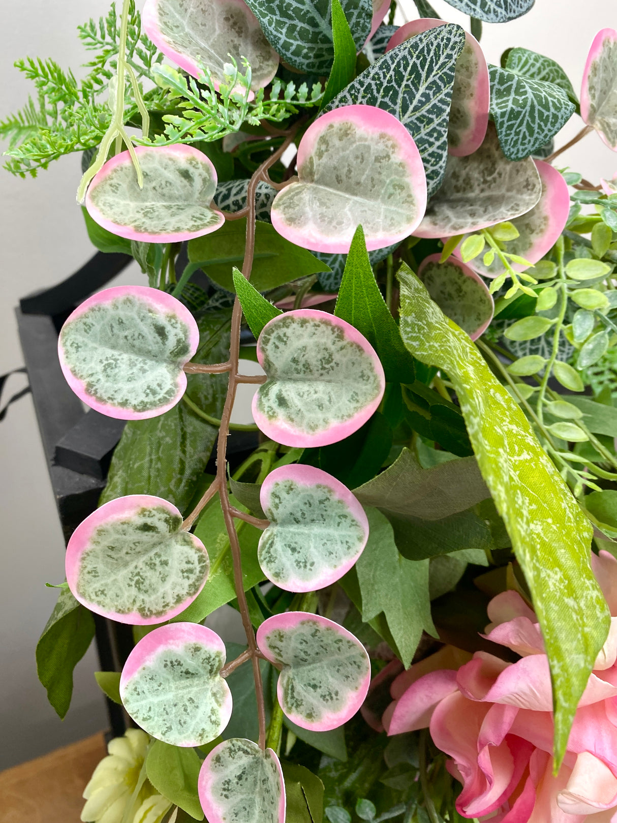 24" Petals and Promises Vertical Swag