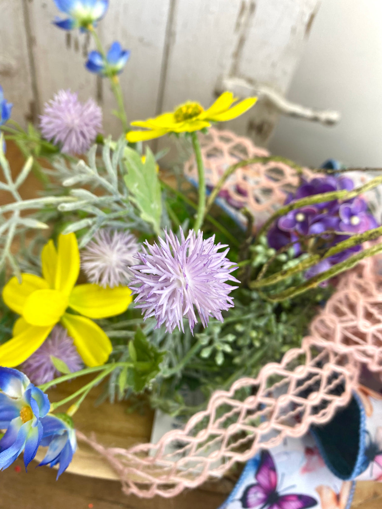 22" Wildflower Whimsy Swag