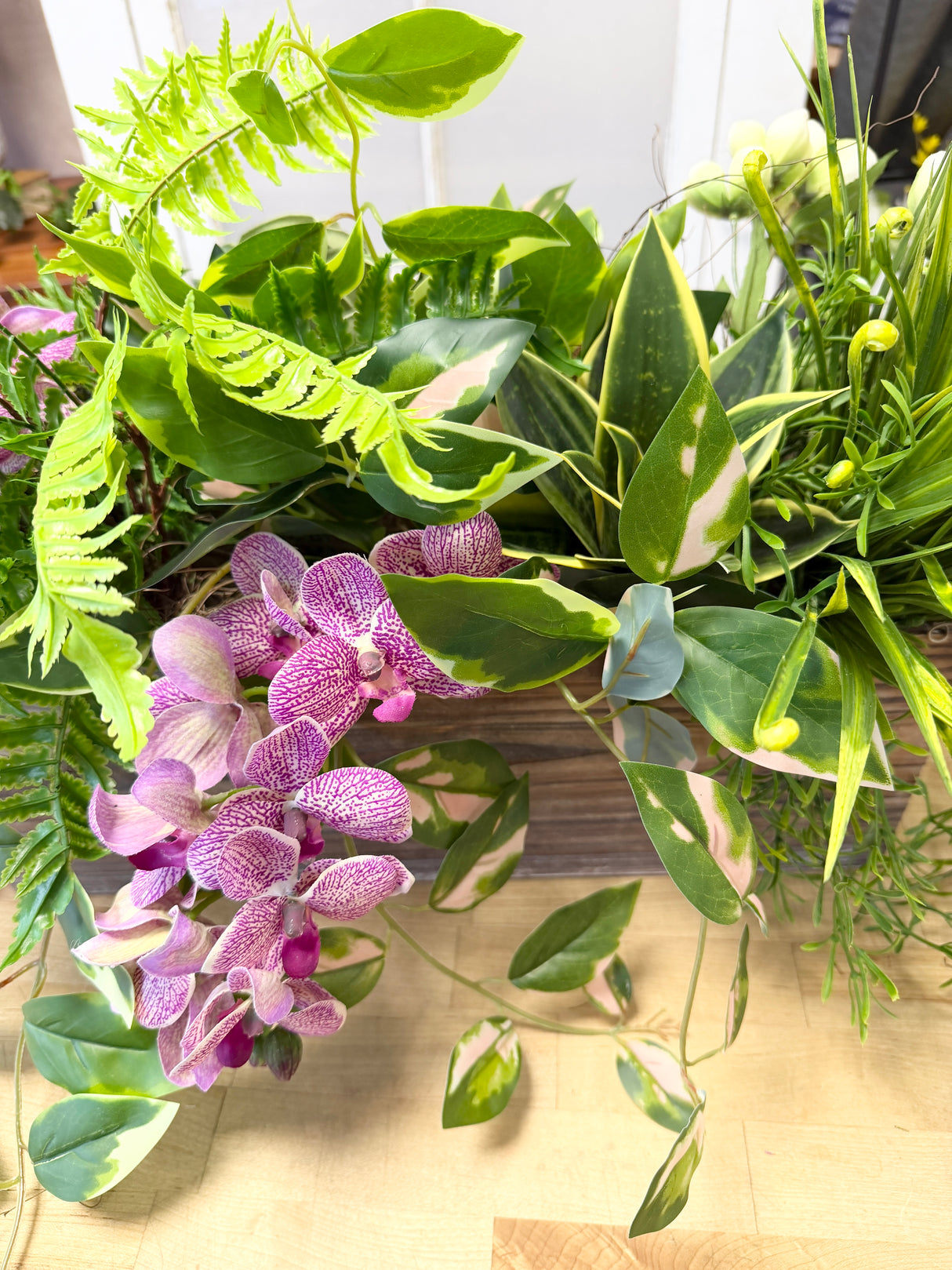 27" Beauty In A Box Planter