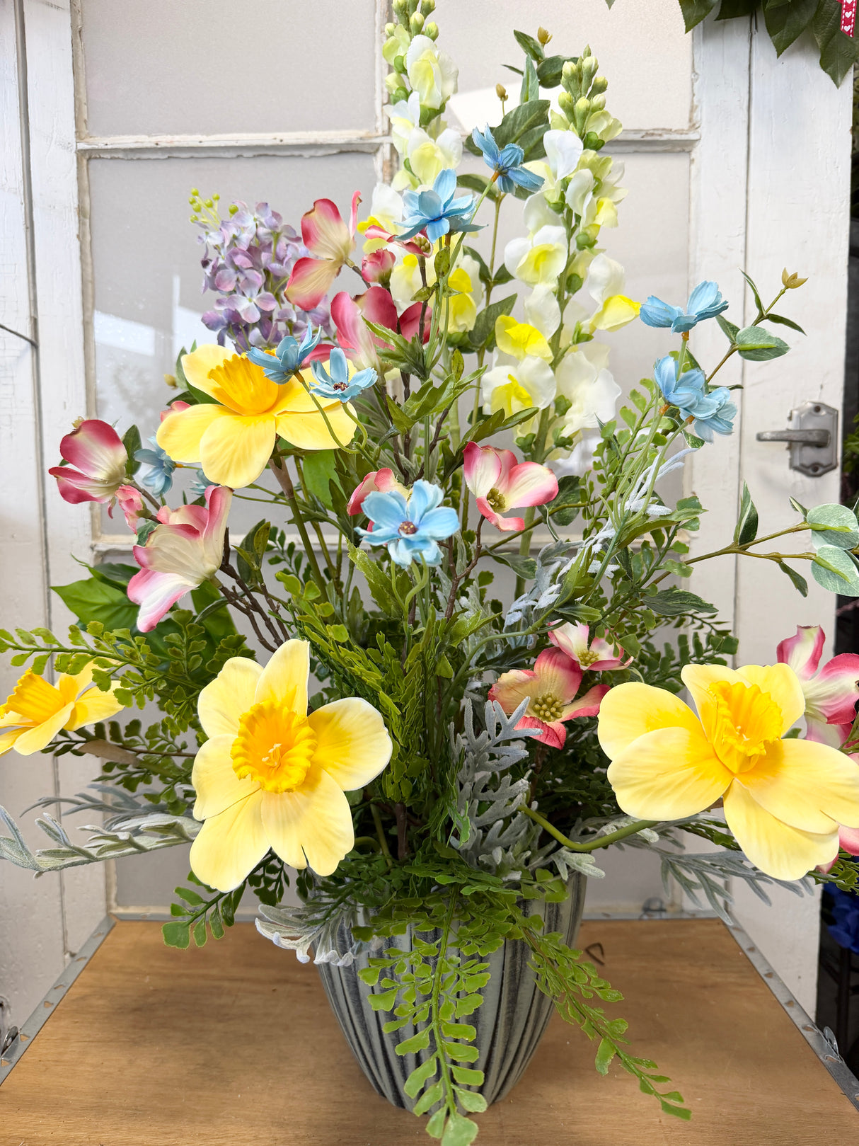 29" Beautiful Life Porch Pot