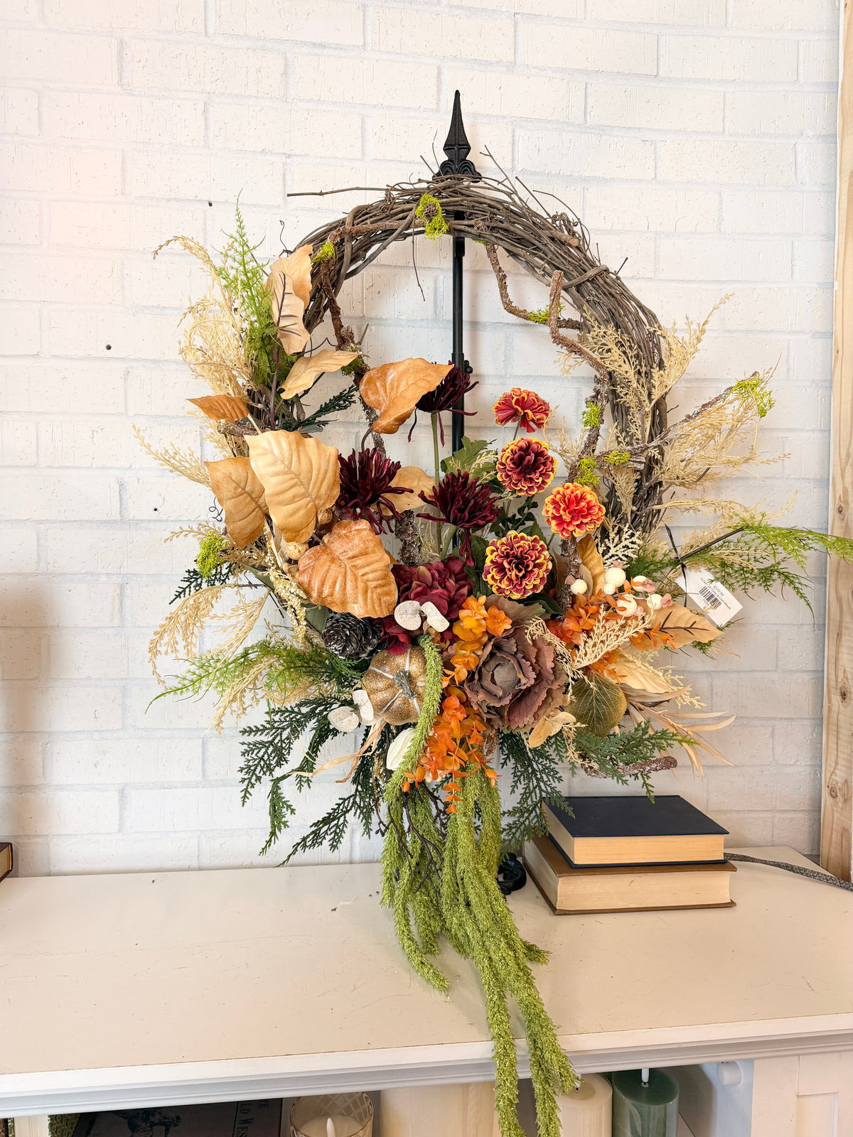33" Crisp & Cool Wreath