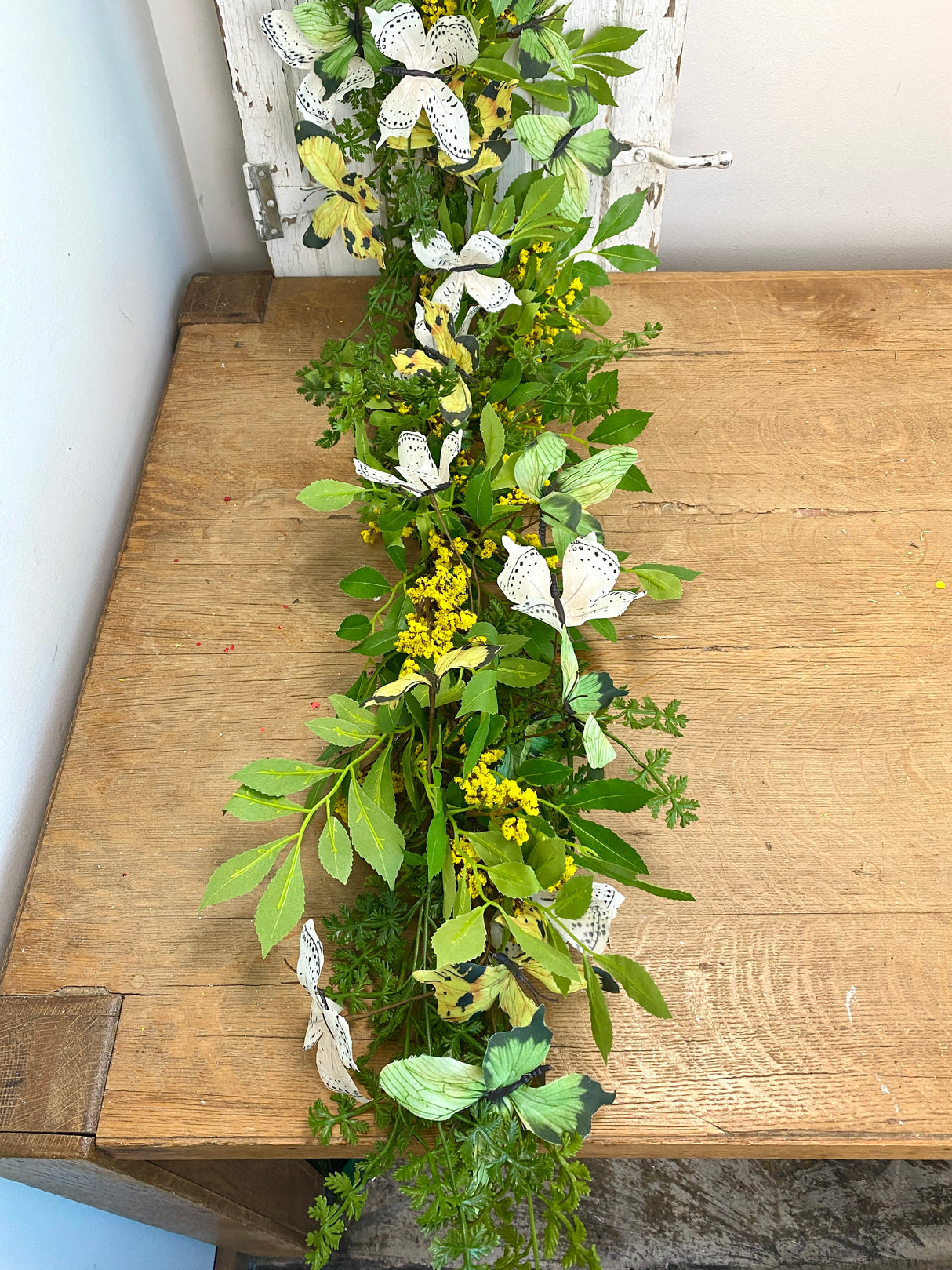 65" Golden Flutter Garland