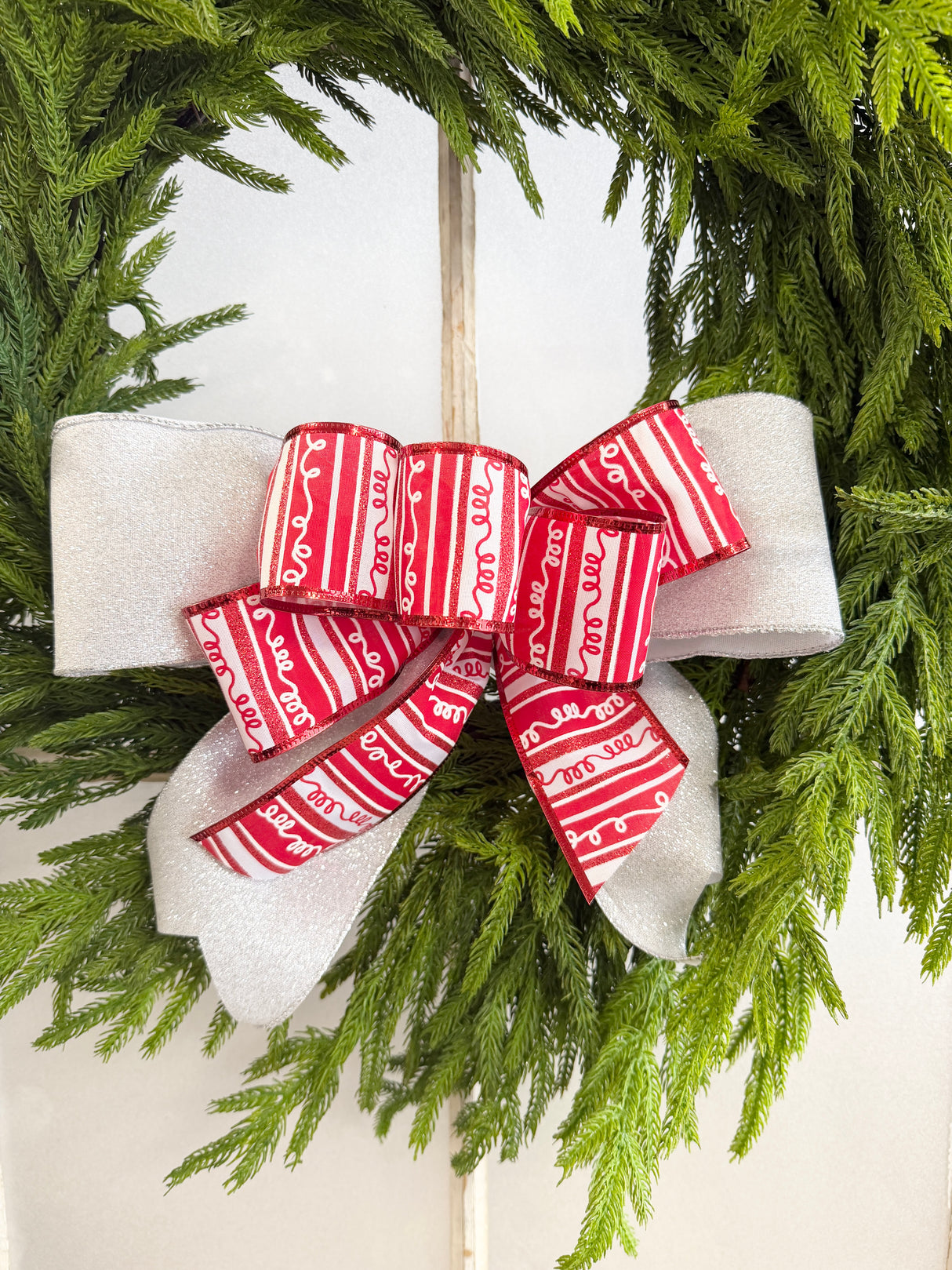 12" Santa's Outdoor Bow