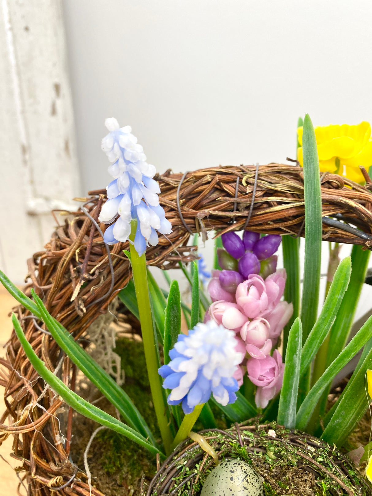 9" Simply Spring Centerpiece
