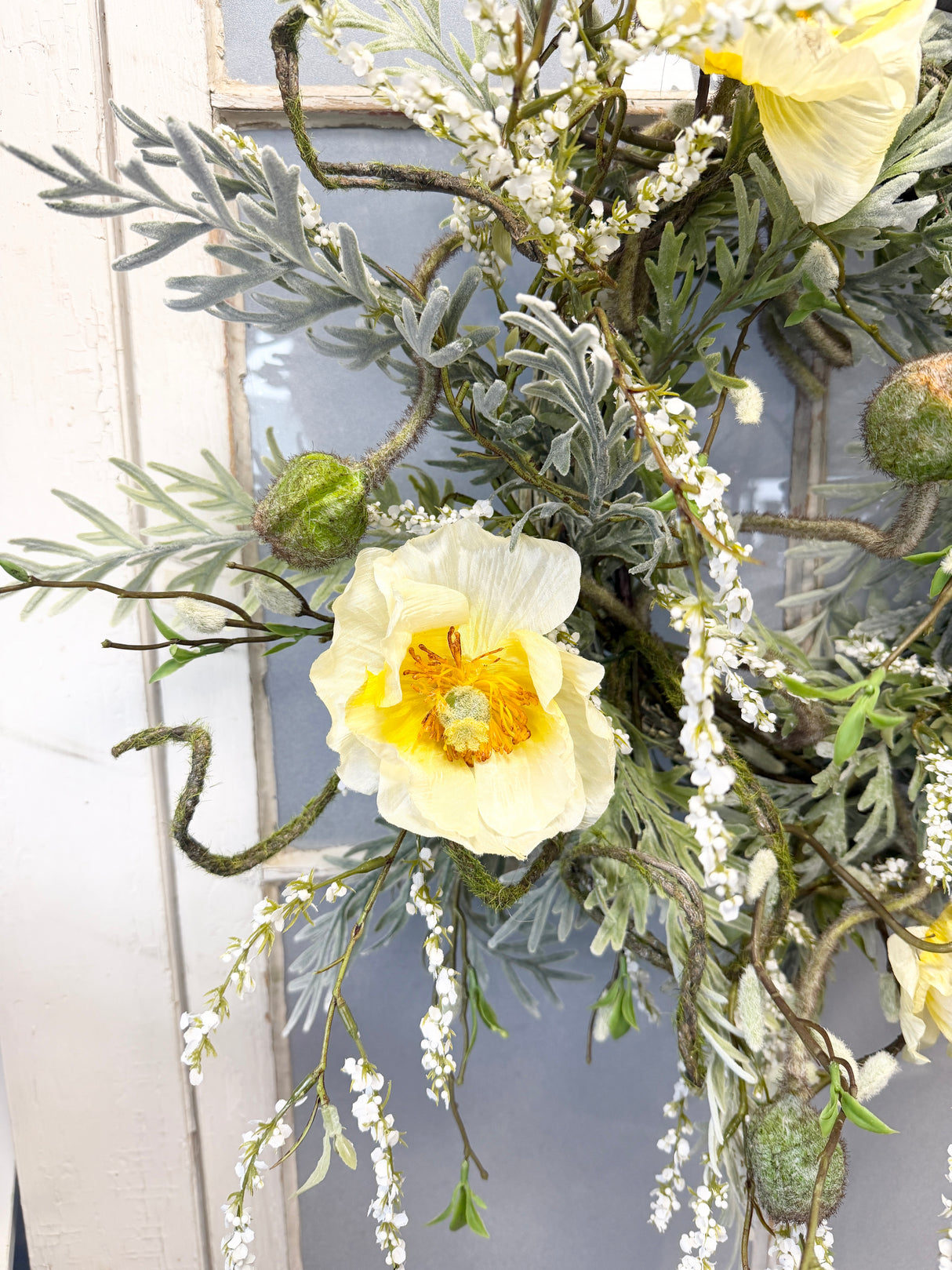 24" Finding Beauty Wreath