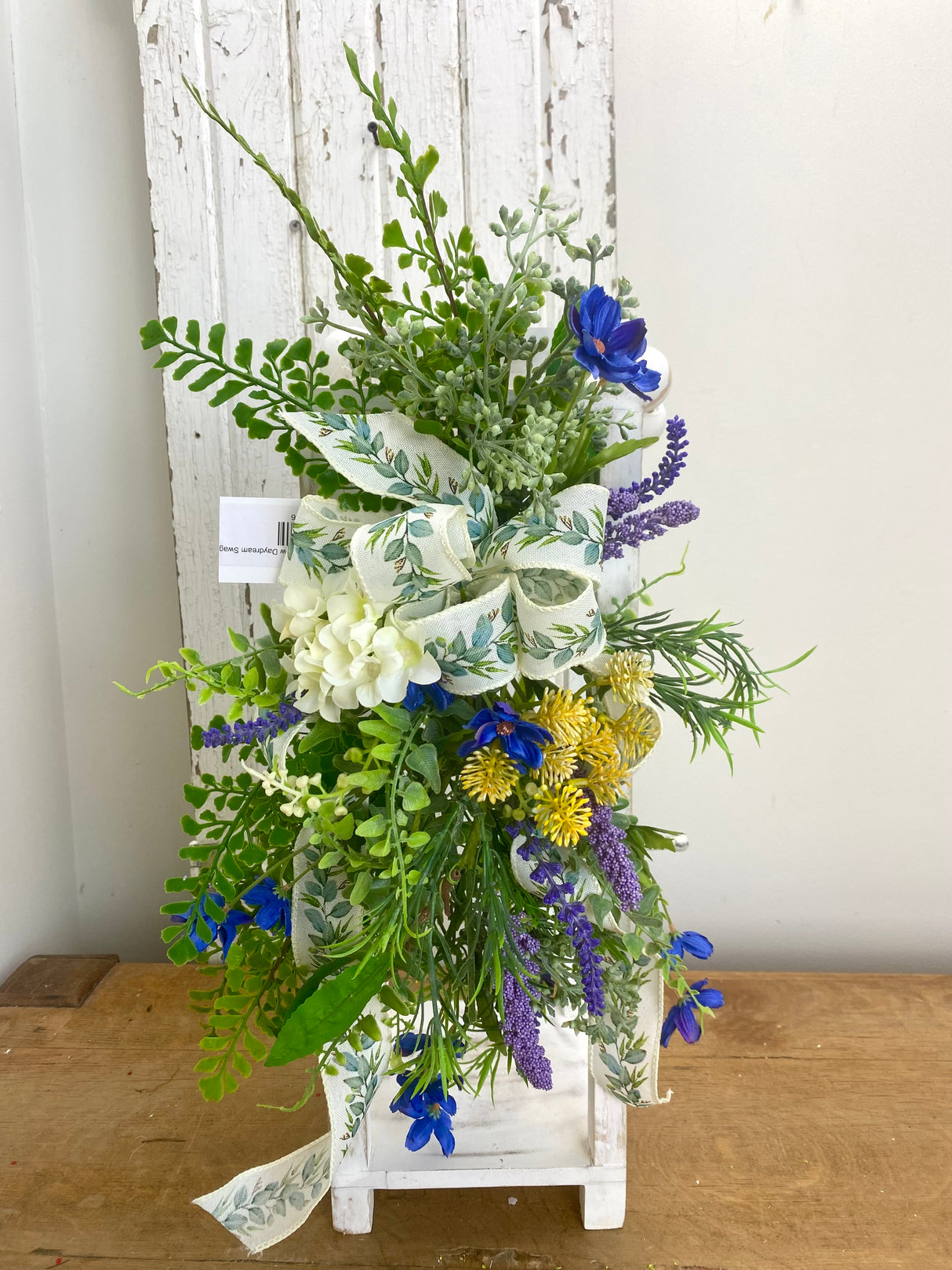 20" Monet's Meadow Daydream Swag