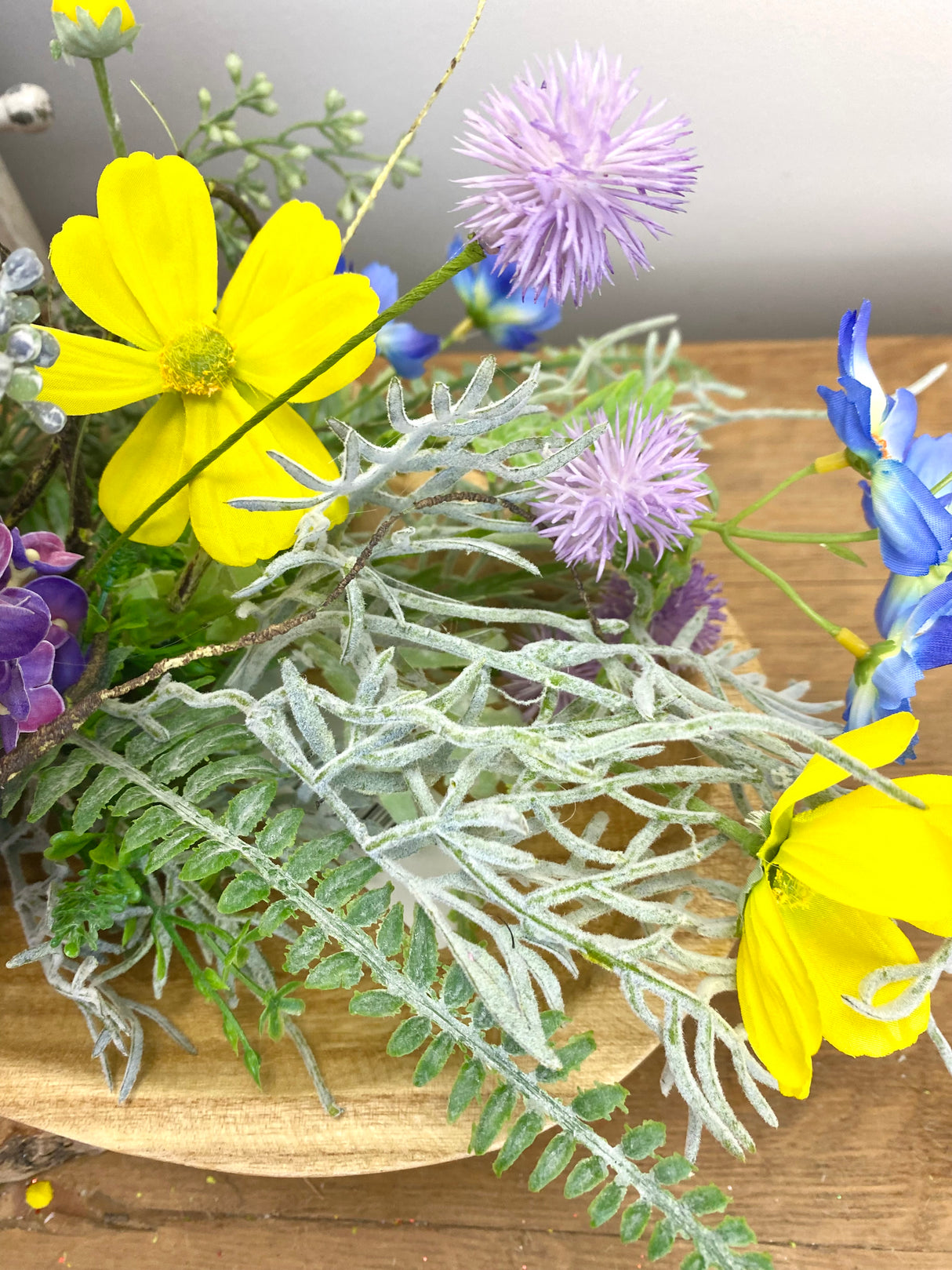 22" Wildflower Whimsy Swag