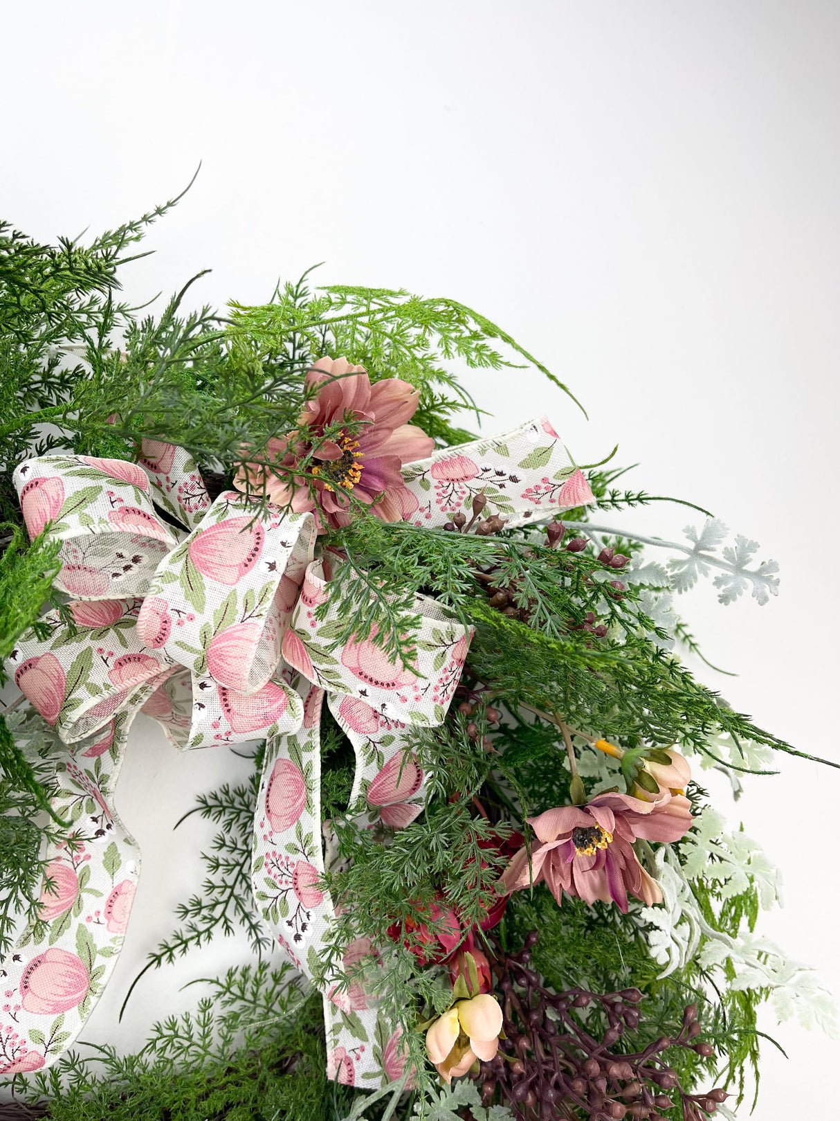 22" Misty Meadow Wreath
