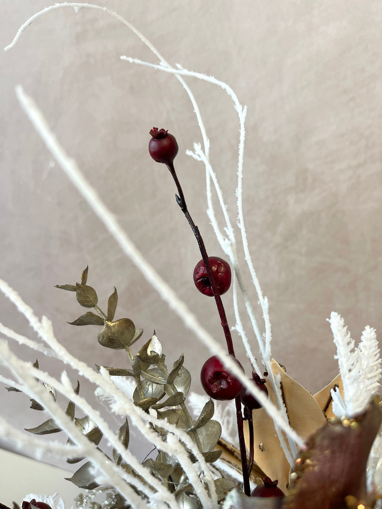 23" Fireside Bliss Centerpiece