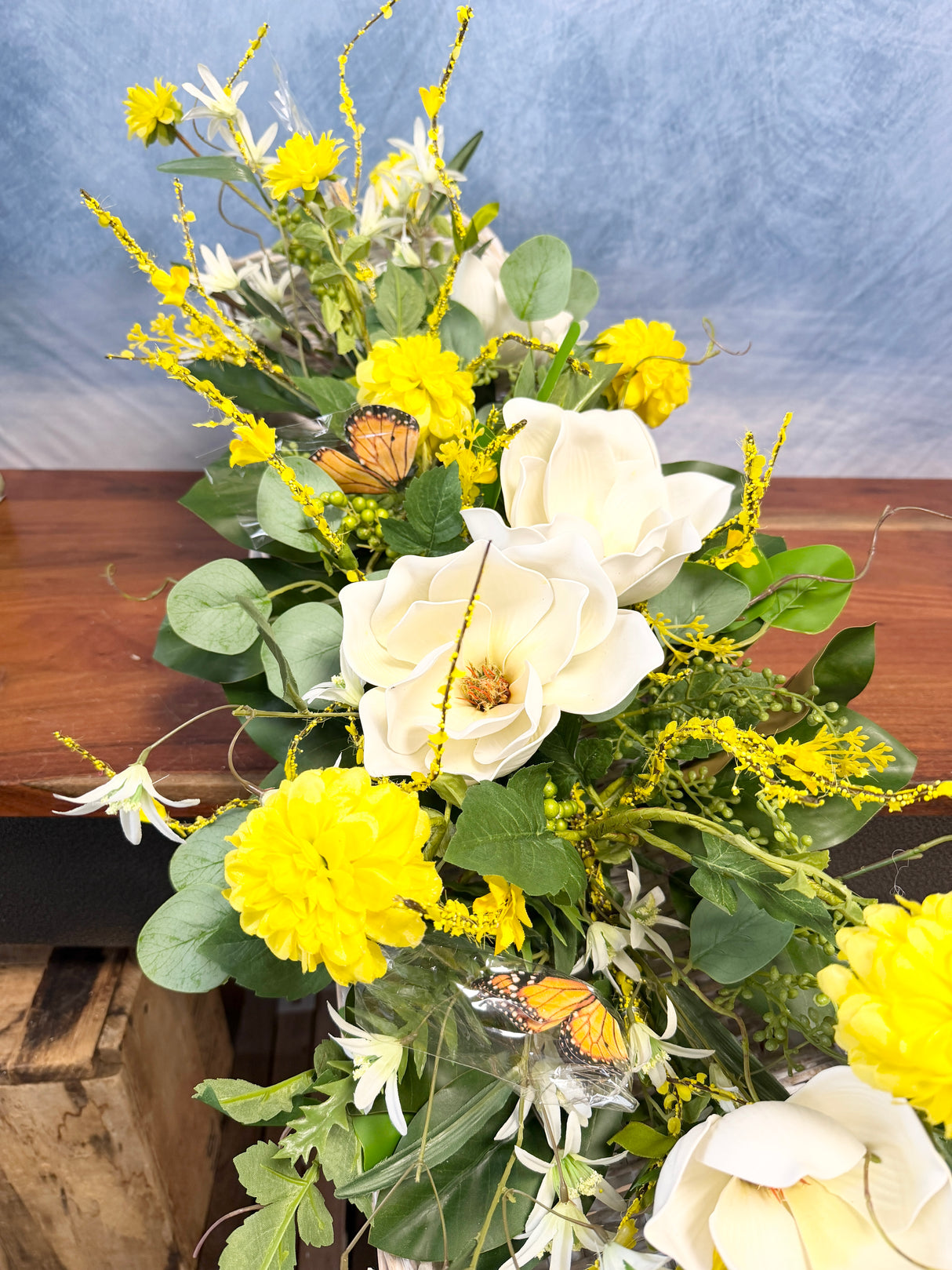 38" Always Hope Swag