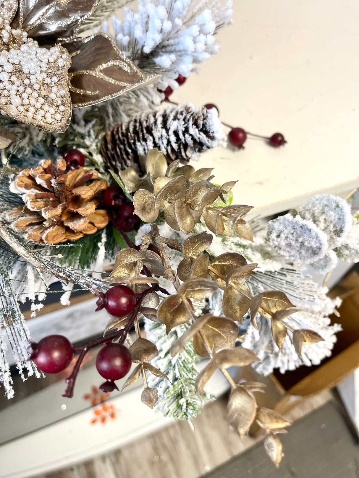 68" The Magic Of Winter Garland