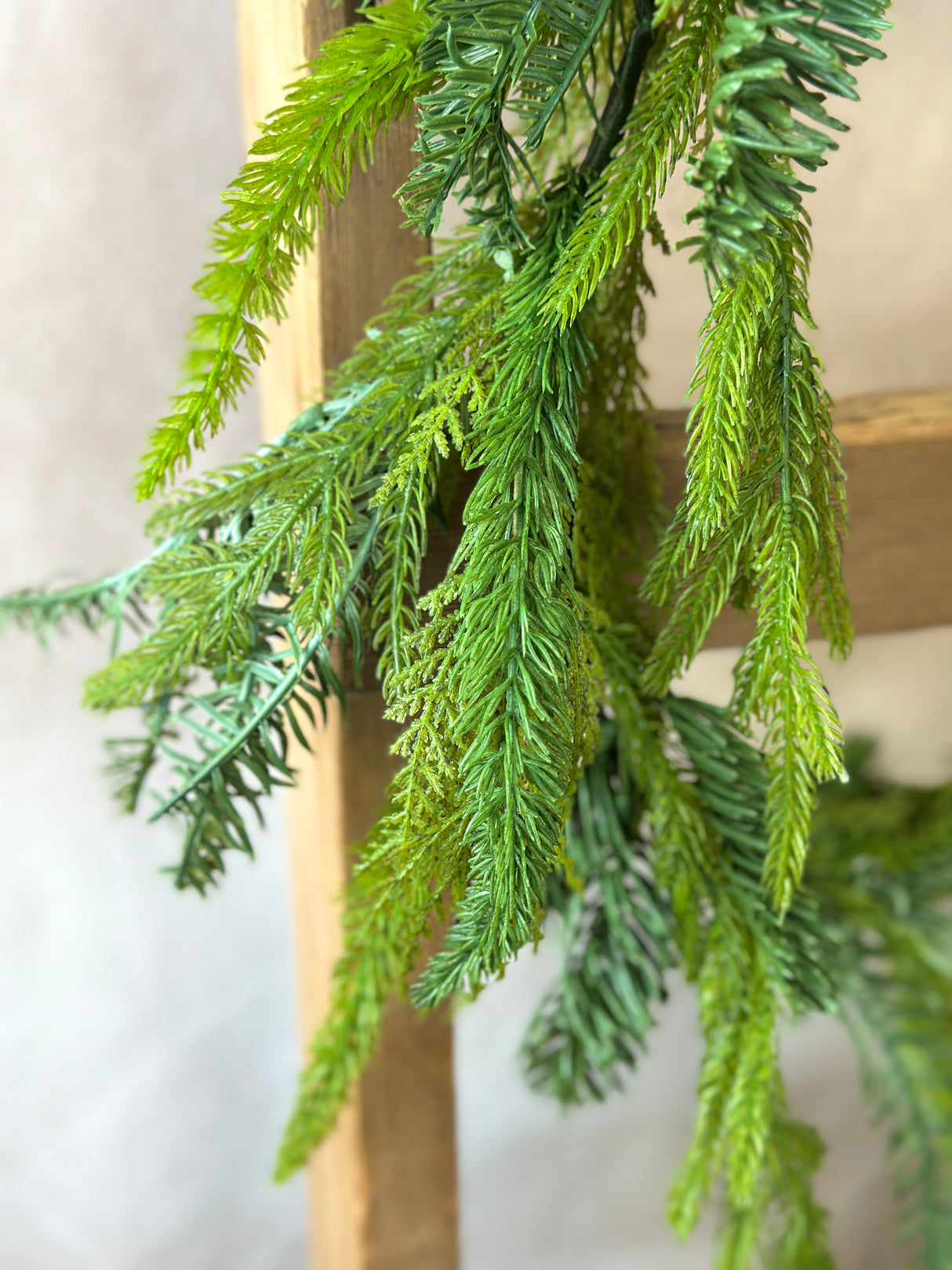 6' Real Touch Shelter Belt Pine Garland