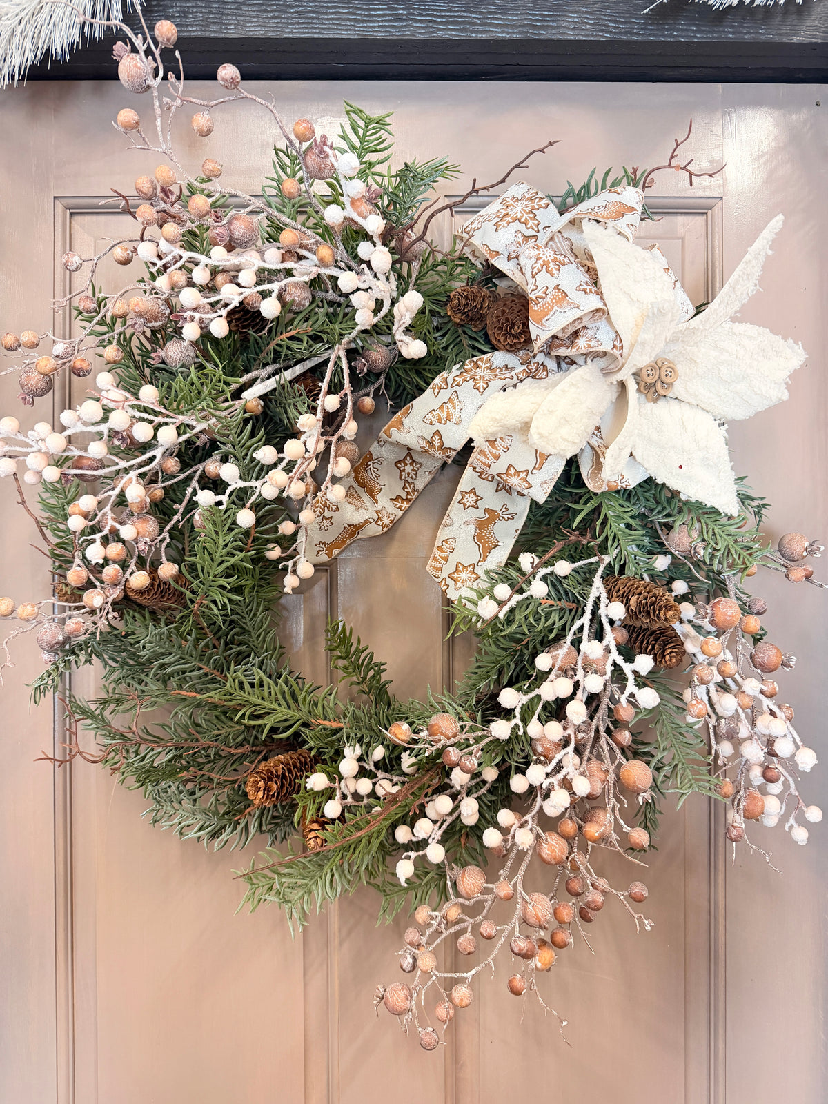 Snowberry Estate Wreath Kit