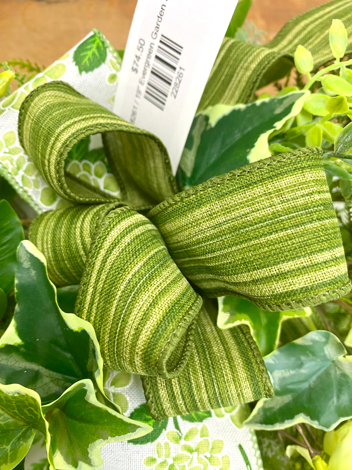 19" Evergreen Garden Swag