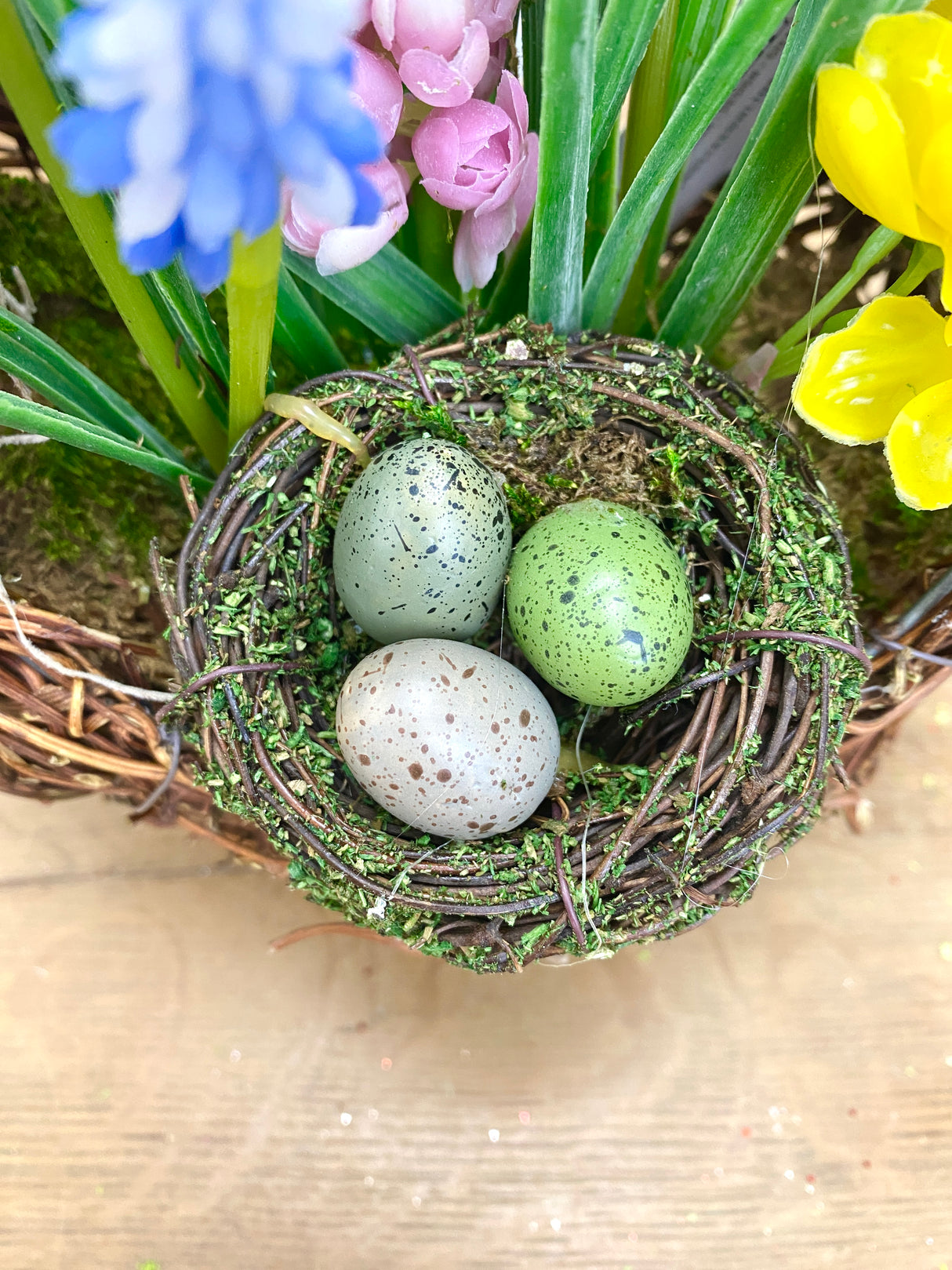 9" Simply Spring Centerpiece