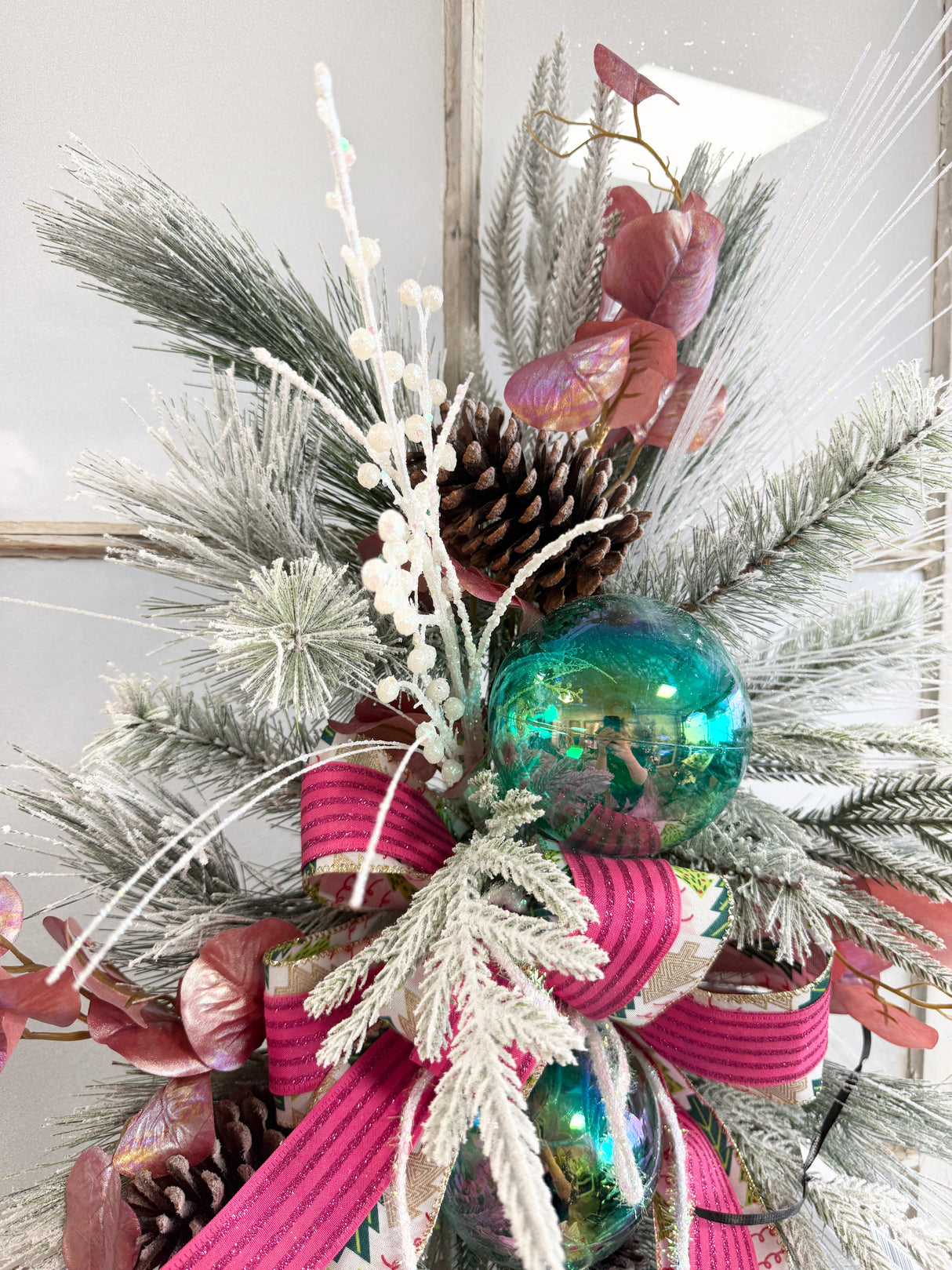 37" Kates Whimsical Door Swag