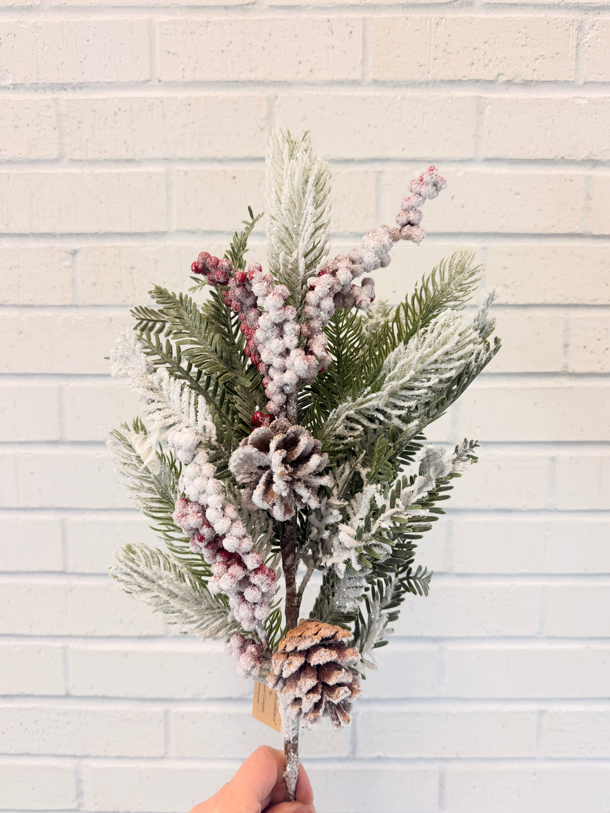Red White Natural Snow Pine Berry Spray