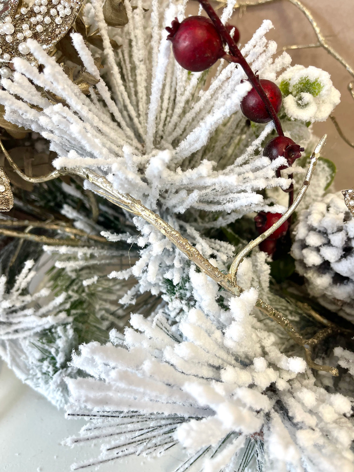 68" The Magic Of Winter Garland