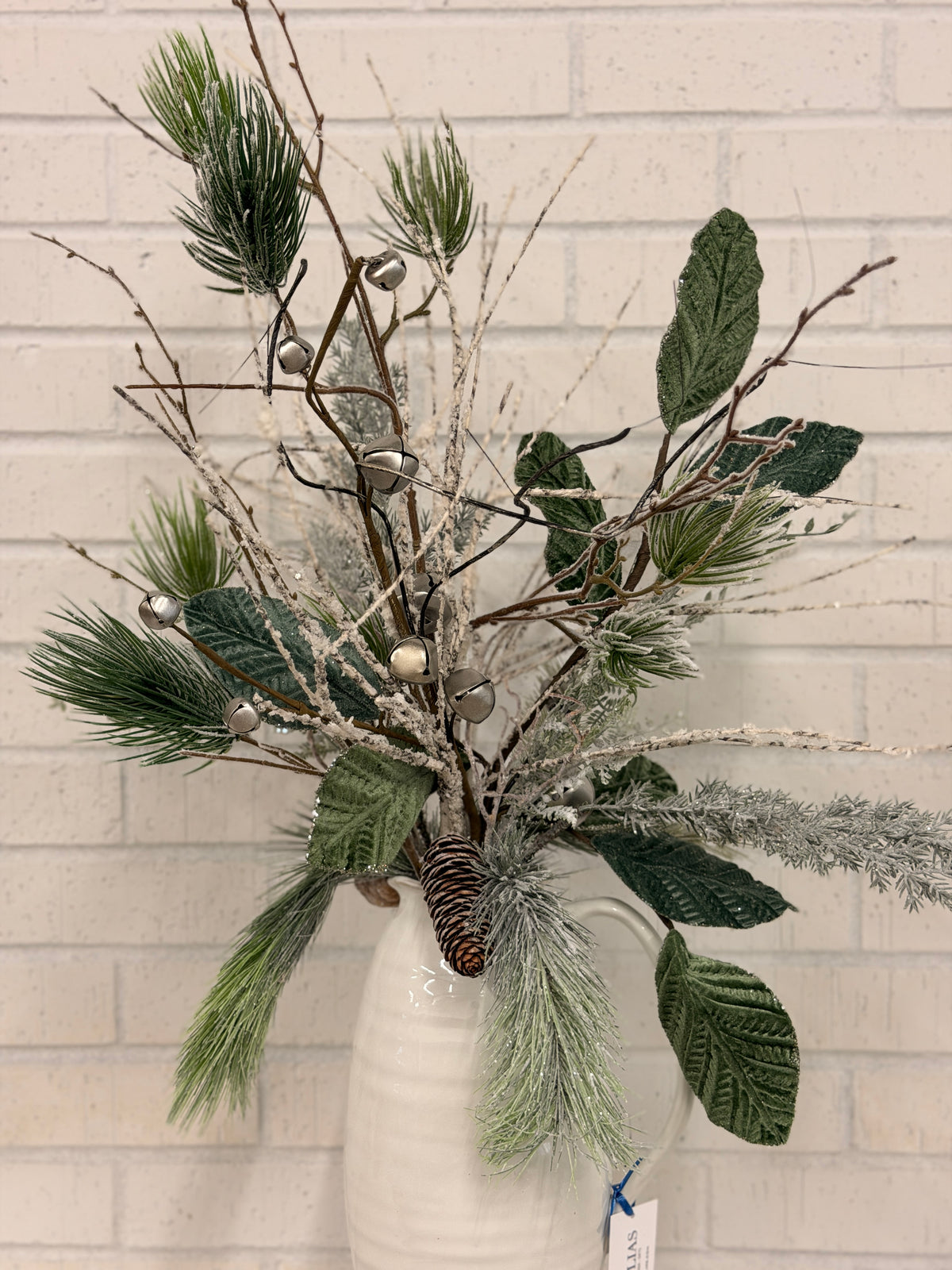 Snowy Elegant Greens Drop-In Kit