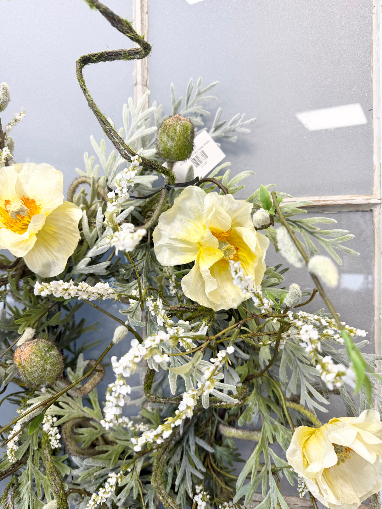 24" Finding Beauty Wreath