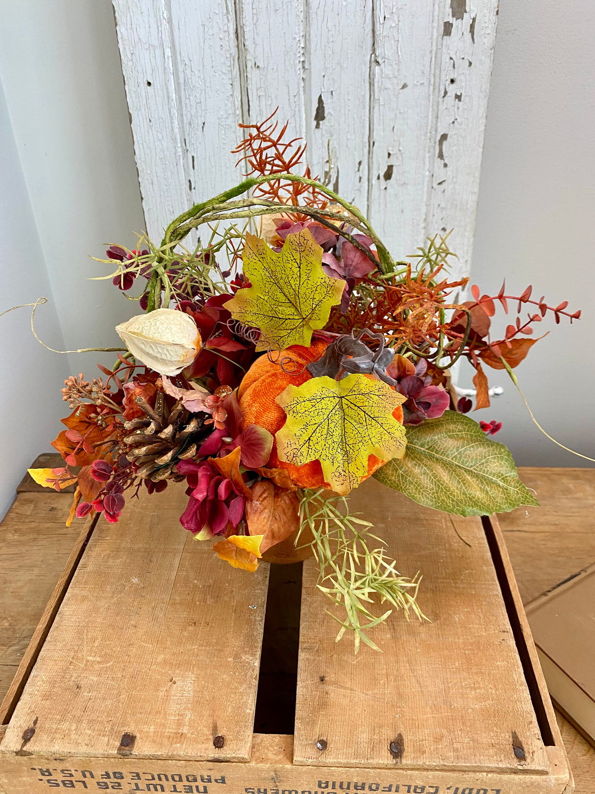 14" Hearth & Harvest Centerpiece
