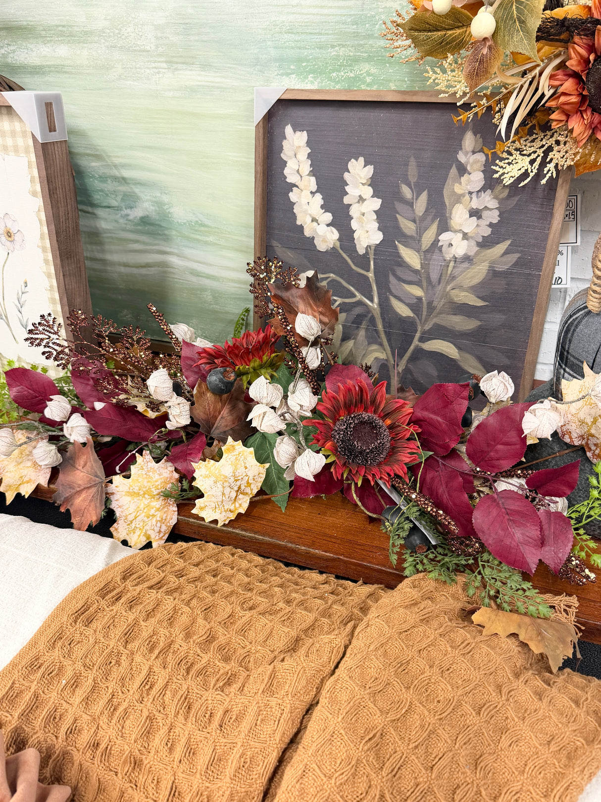 35" Autumn Delight Swag