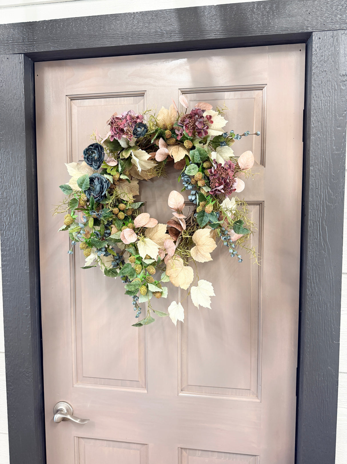 20" Weathered Beauty Wreath