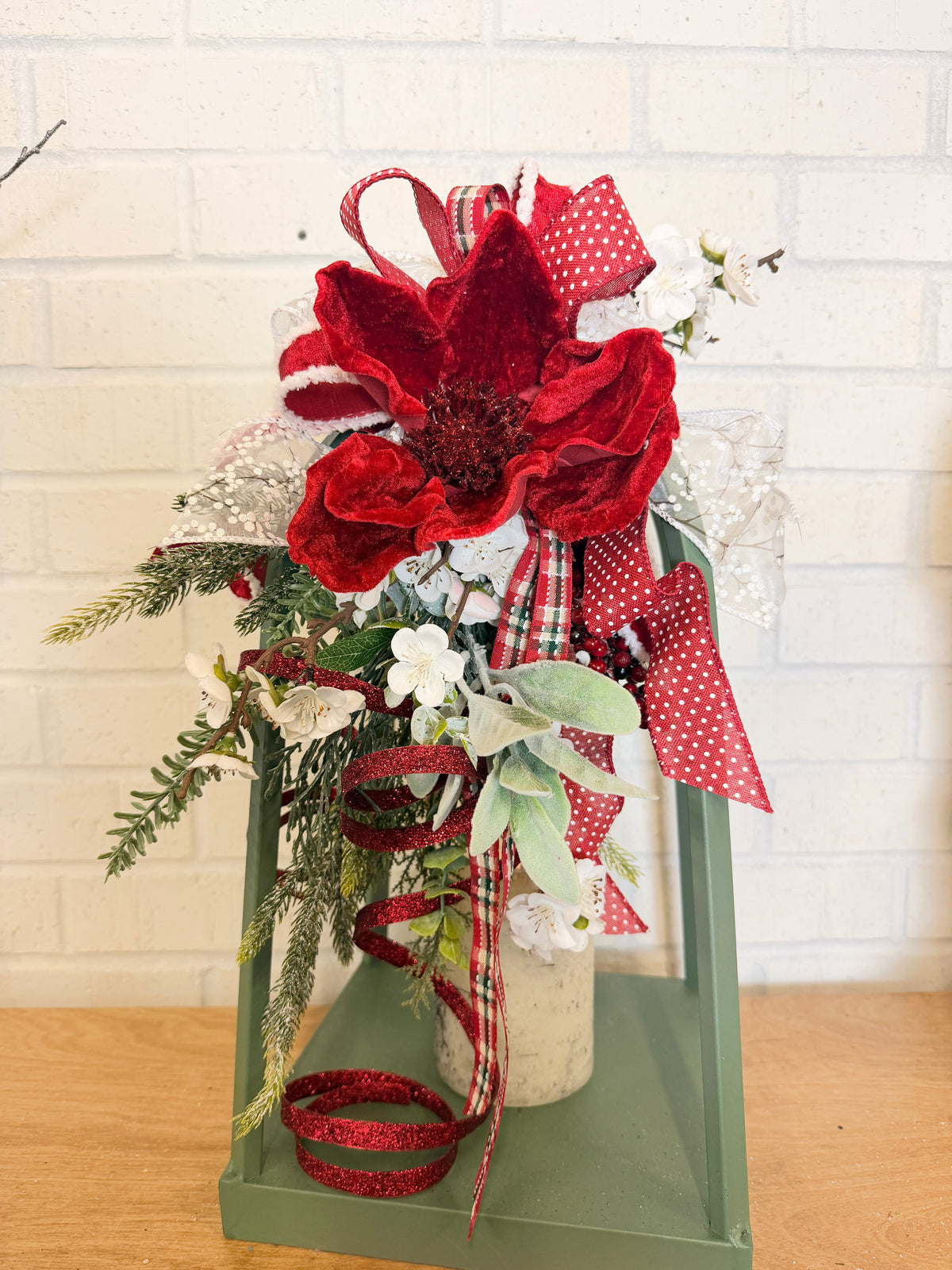Merry & Bright Lantern Swag Kit