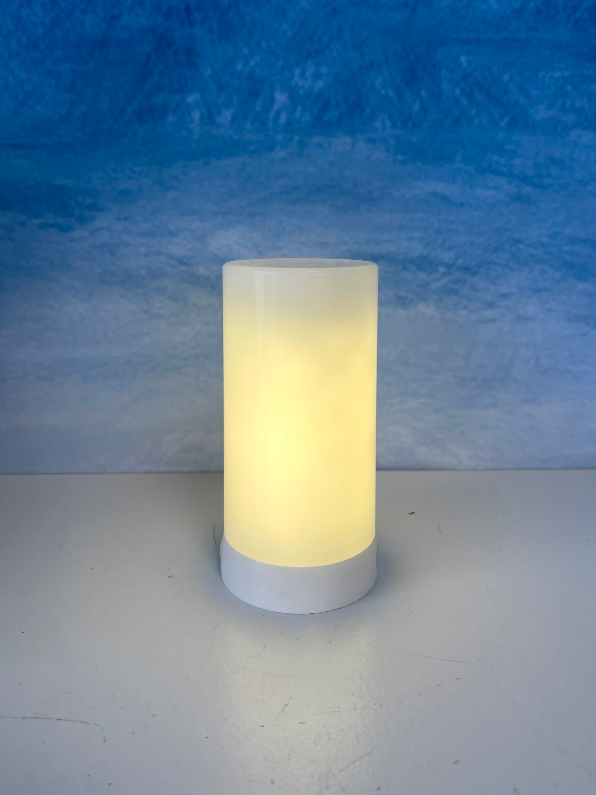LED Fia Flame Candle - White