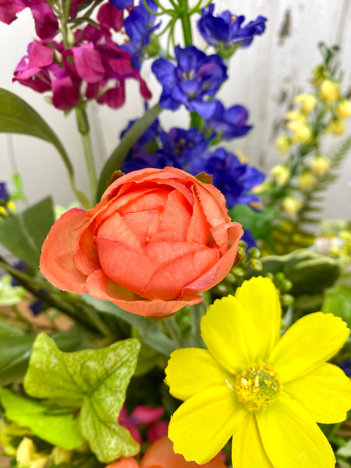19" In The Garden Centerpiece