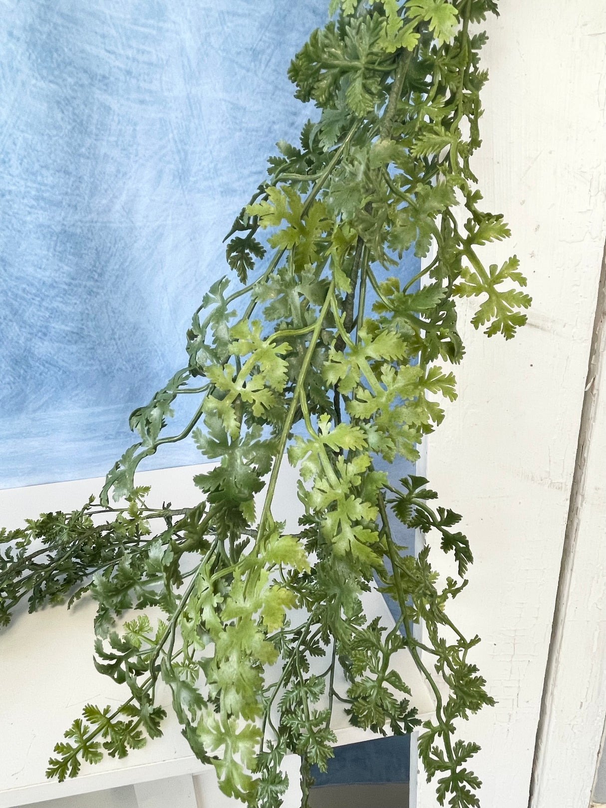 6' Featherfew Garland