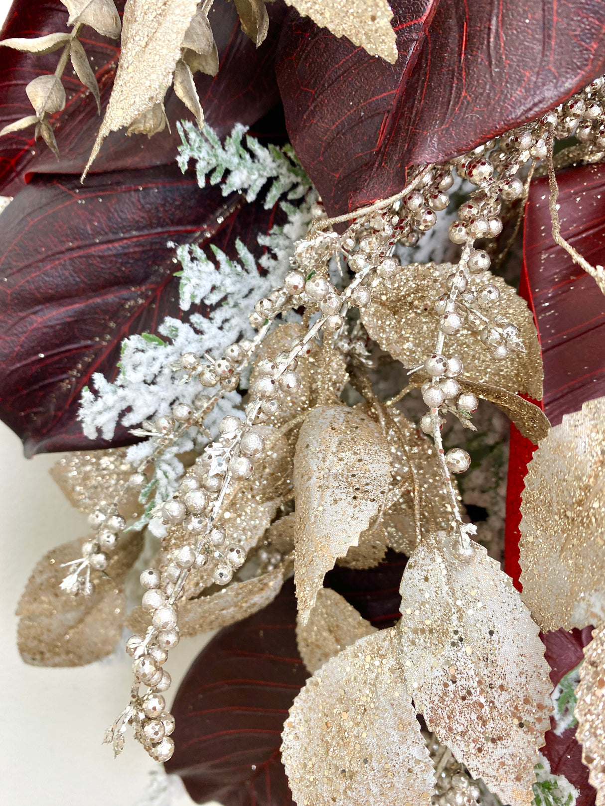 26" Magic Of The Season Vertical Swag