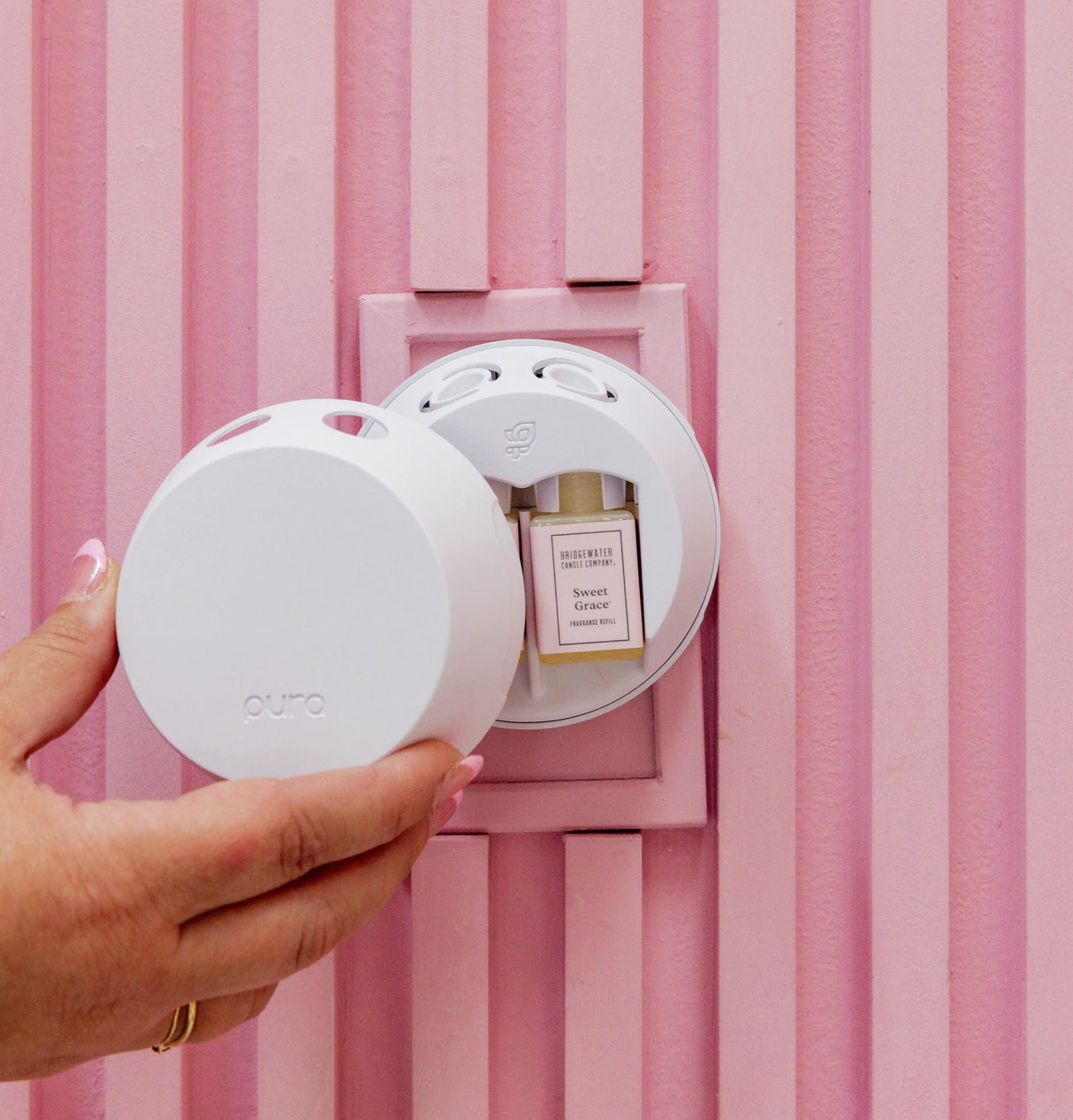 Pura + Bridgewater Smart Home Diffuser Set