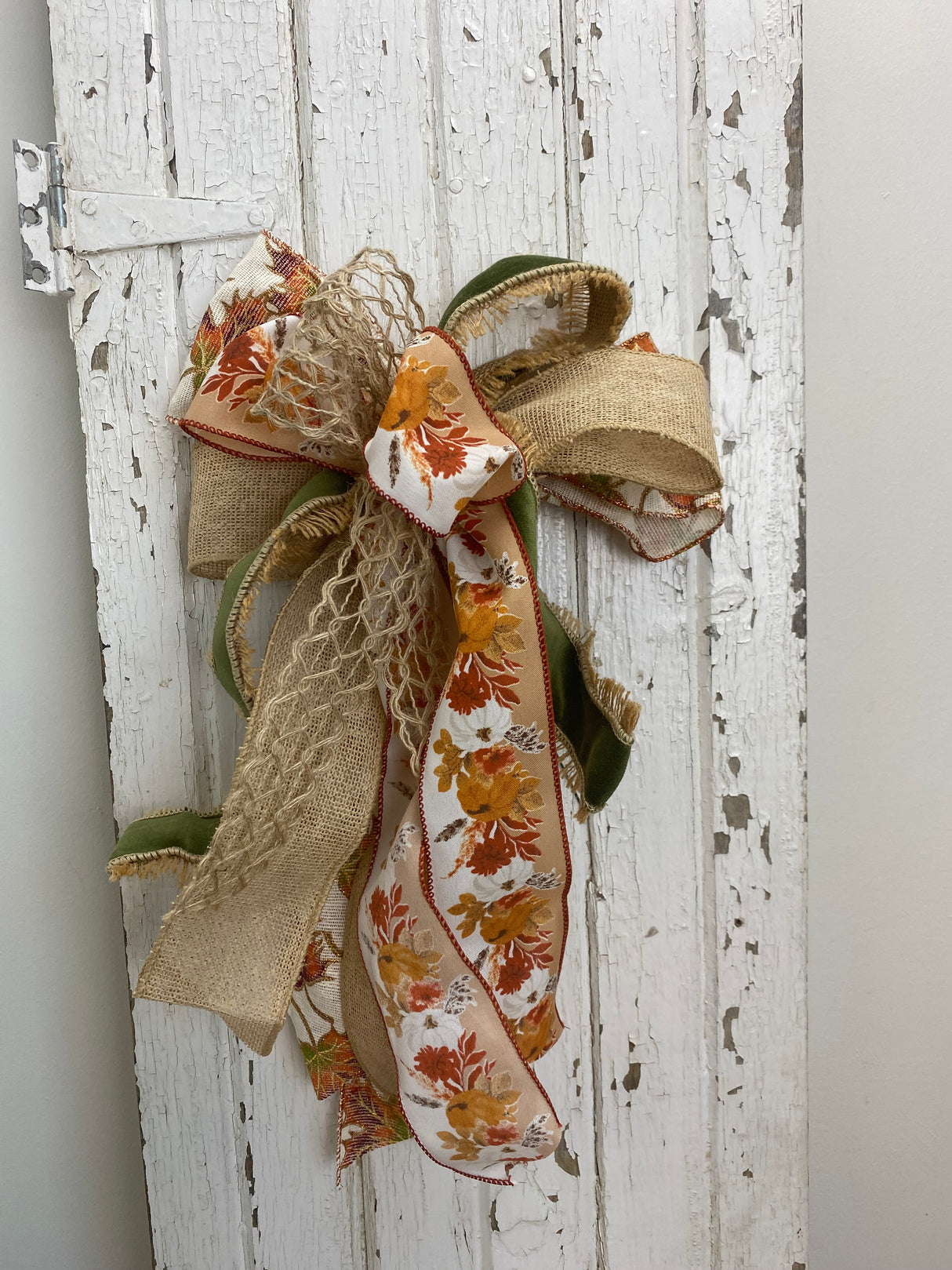 17" Touch of fall bow