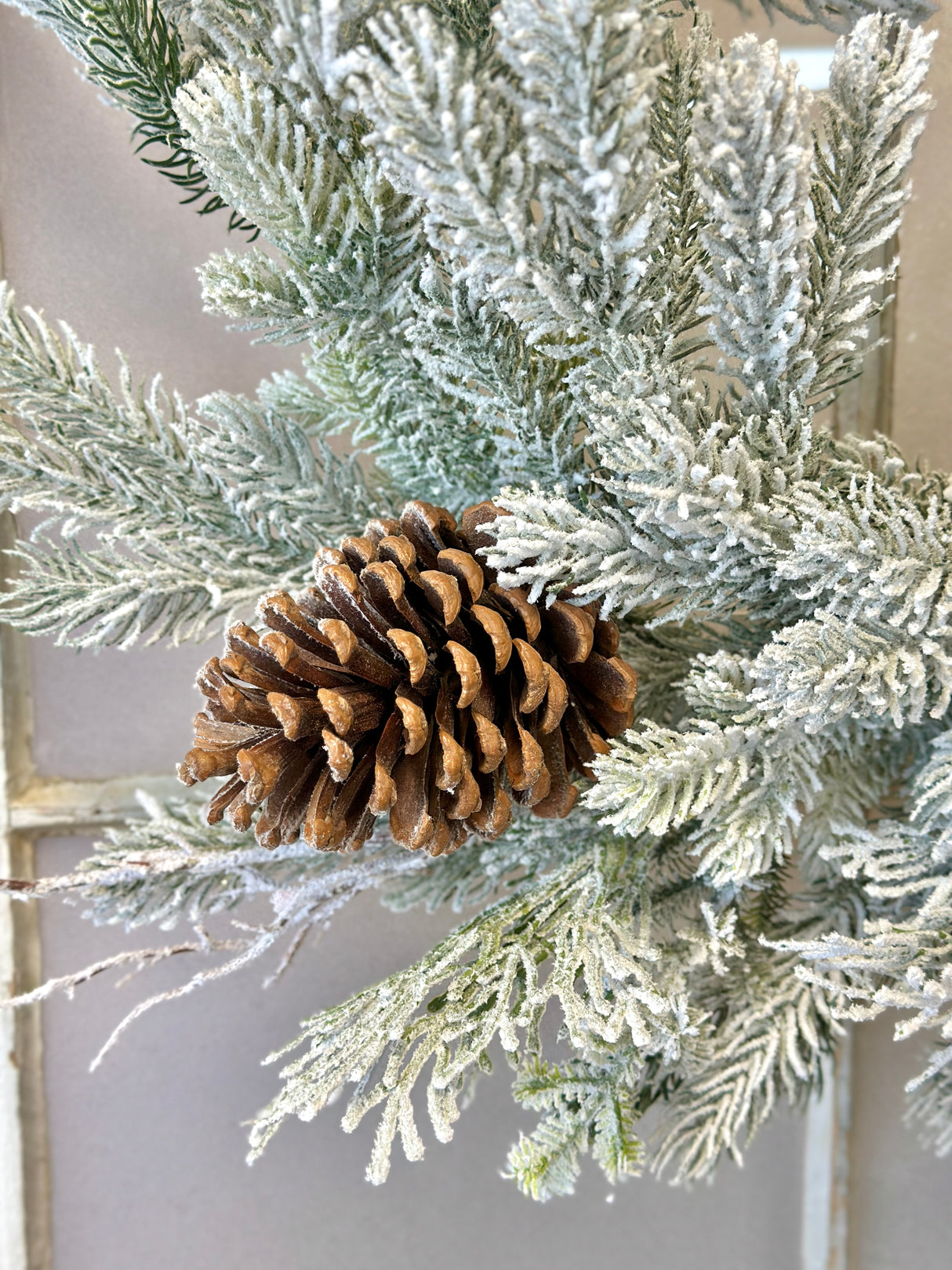 22" Snowfall Pine Wreath