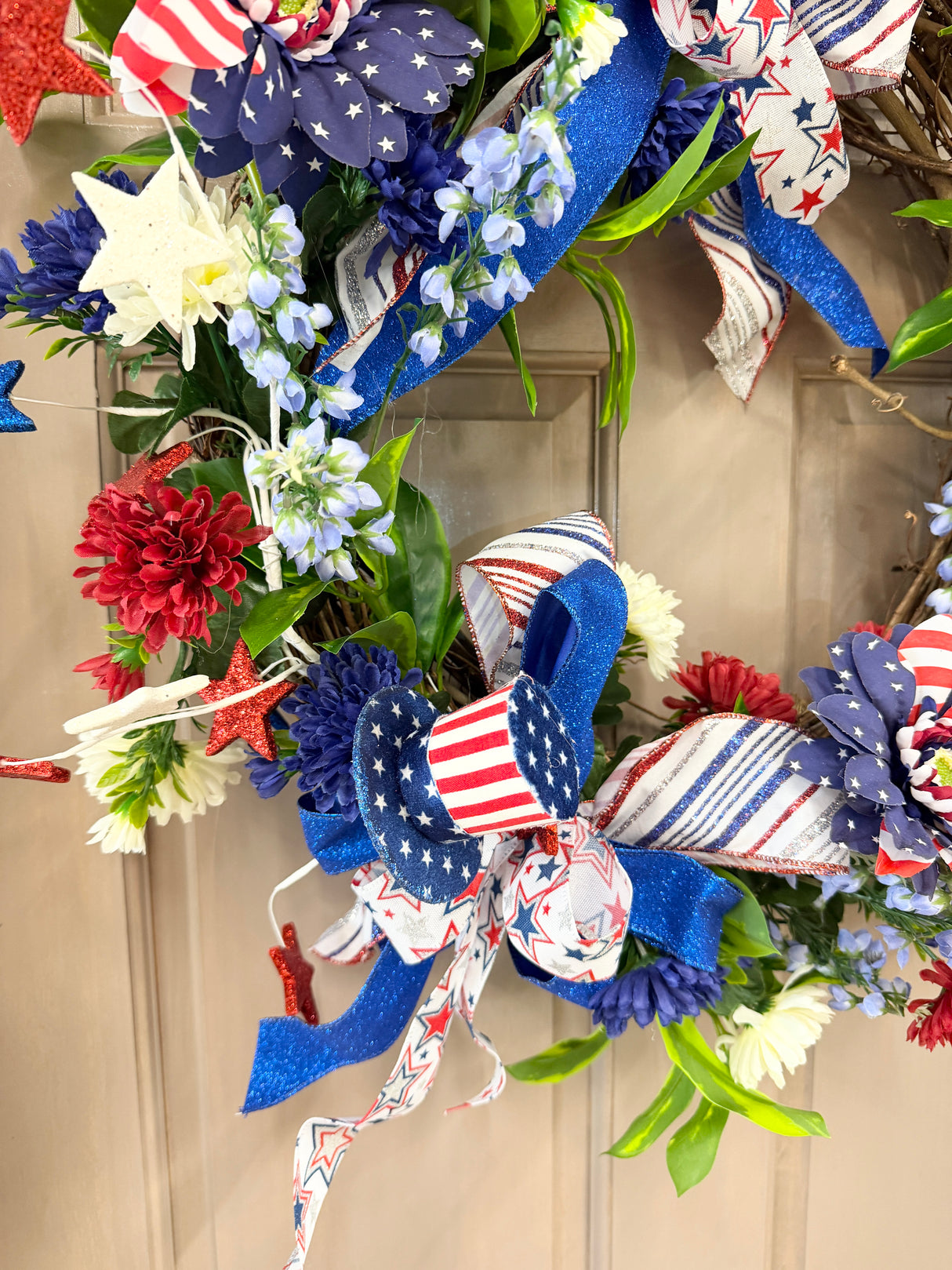 24" Hats Off America Wreath