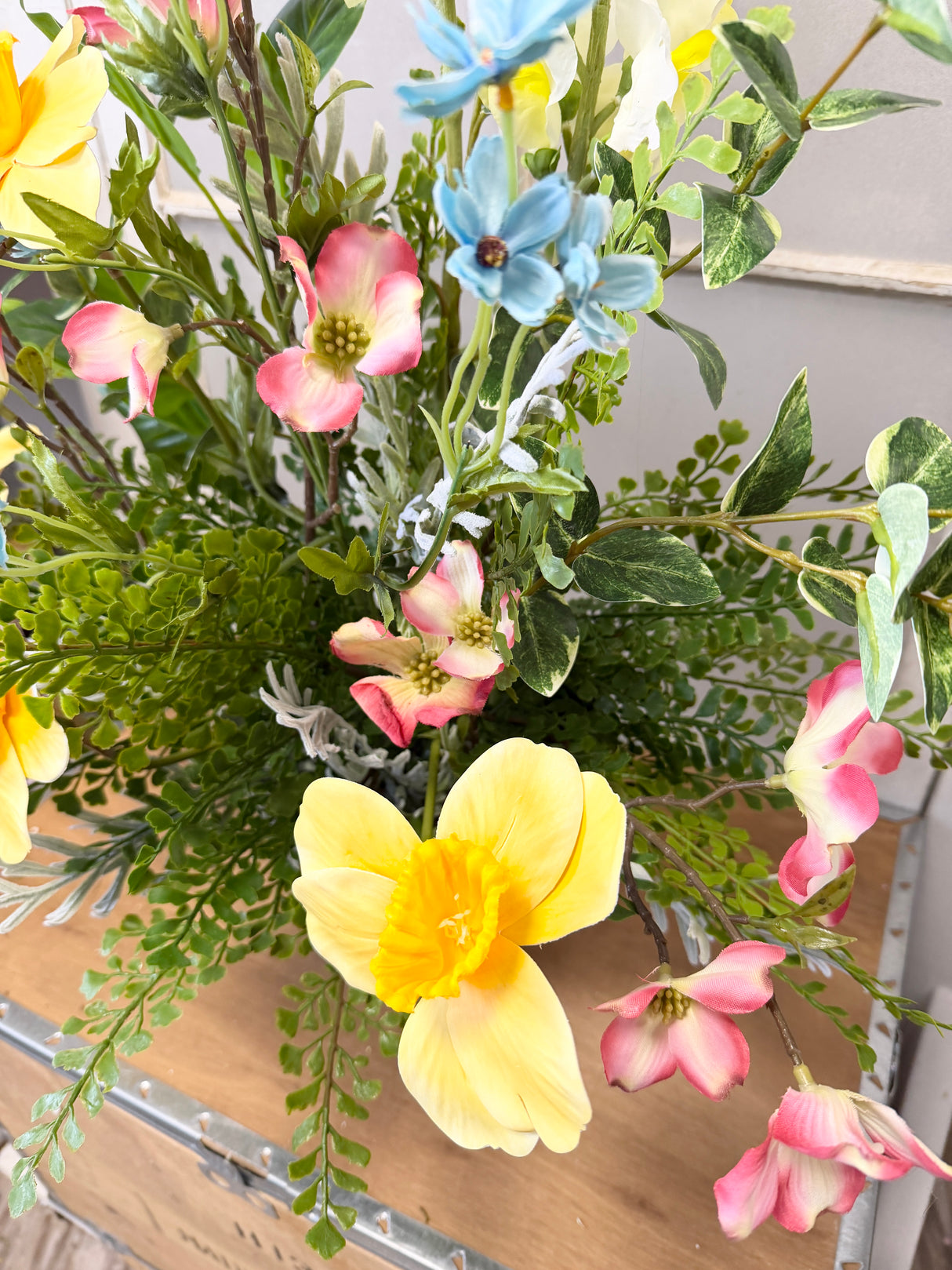 29" Beautiful Life Porch Pot