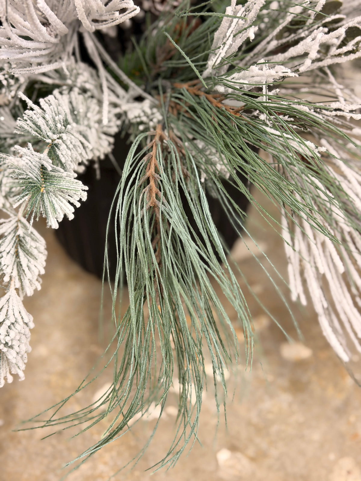 Snowy Days Porch Pot Kit