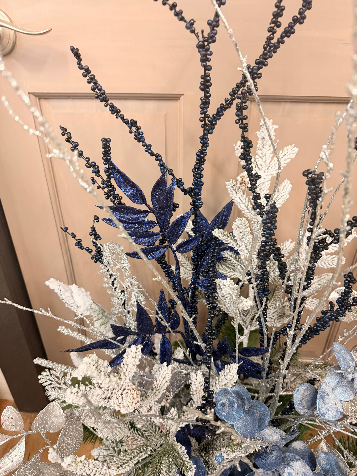 40" Midnight Frost Porch Pot