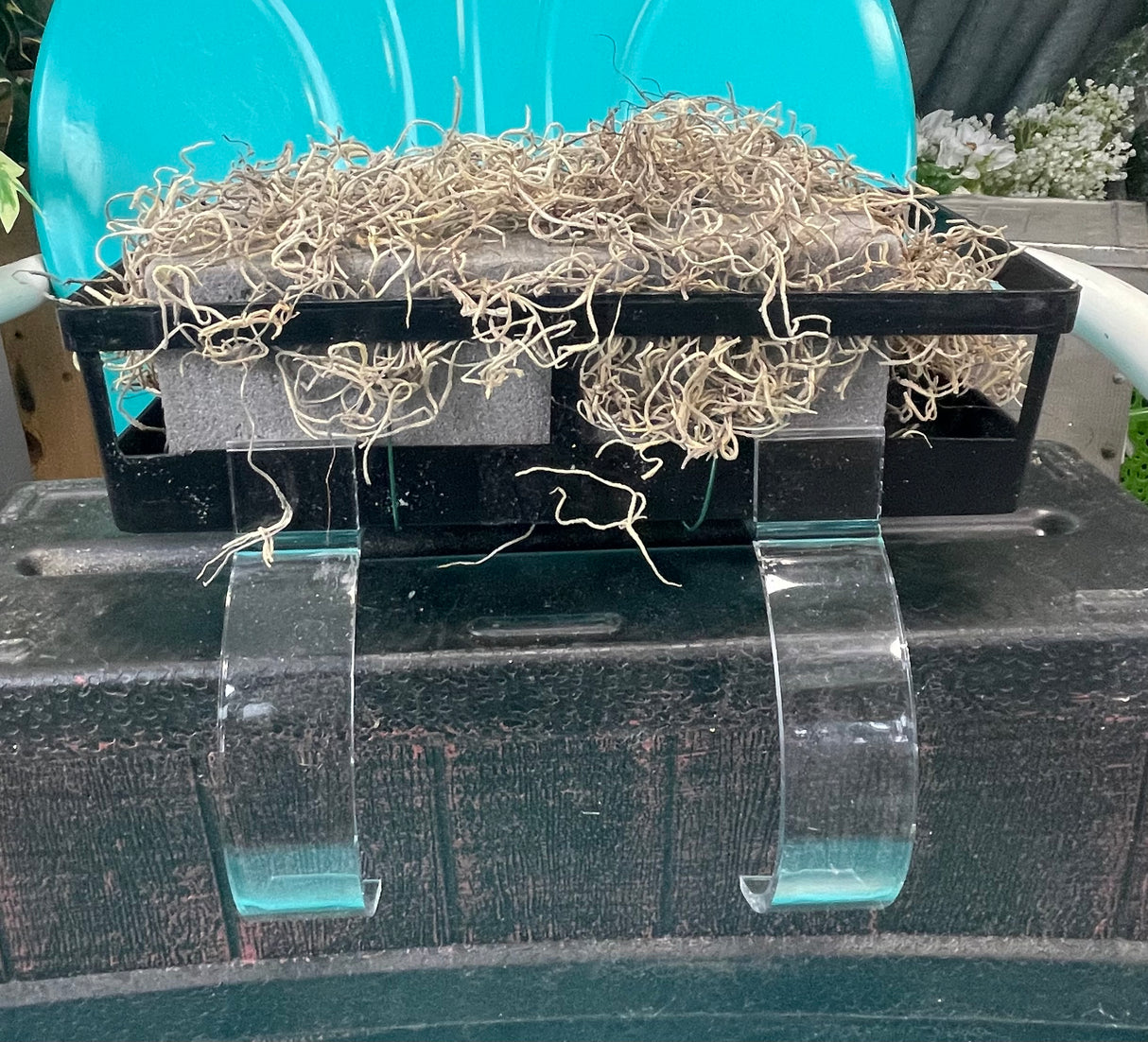 Memorial Monument Saddle Clip