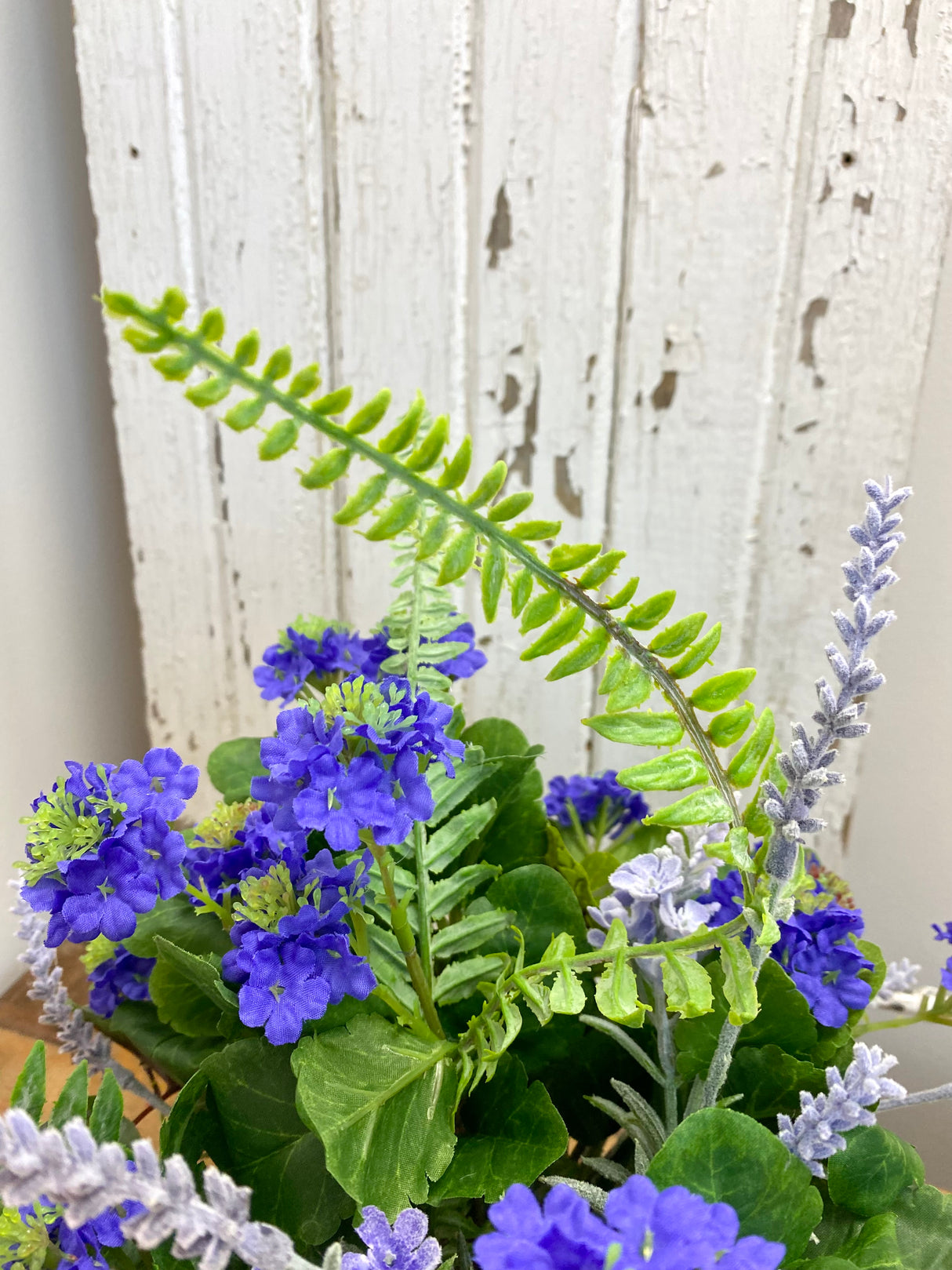 14" Violet Meadow Breeze Centerpiece
