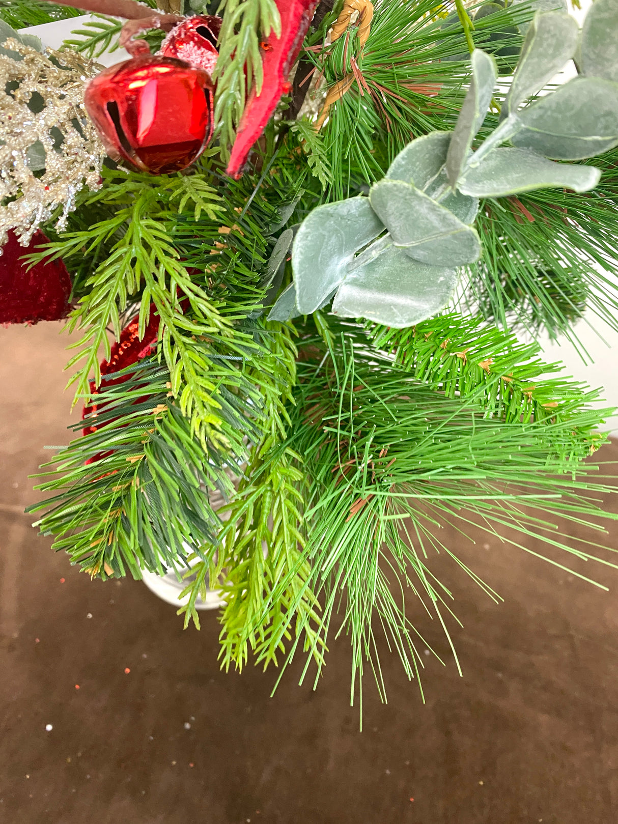 27" Homespun Christmas Drop-in