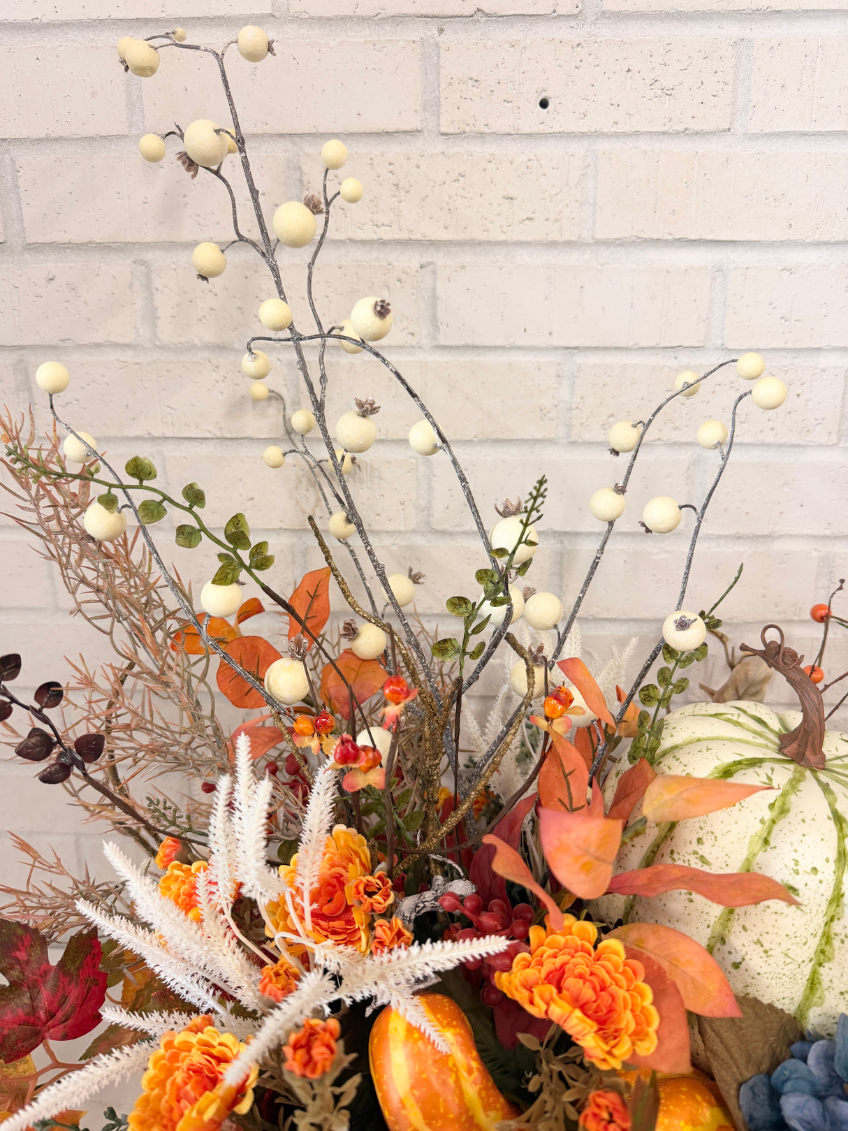 34" Harvest Hugs Centerpiece