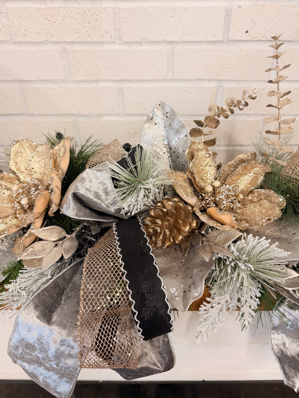 45" Black Velvet Christmas Swag